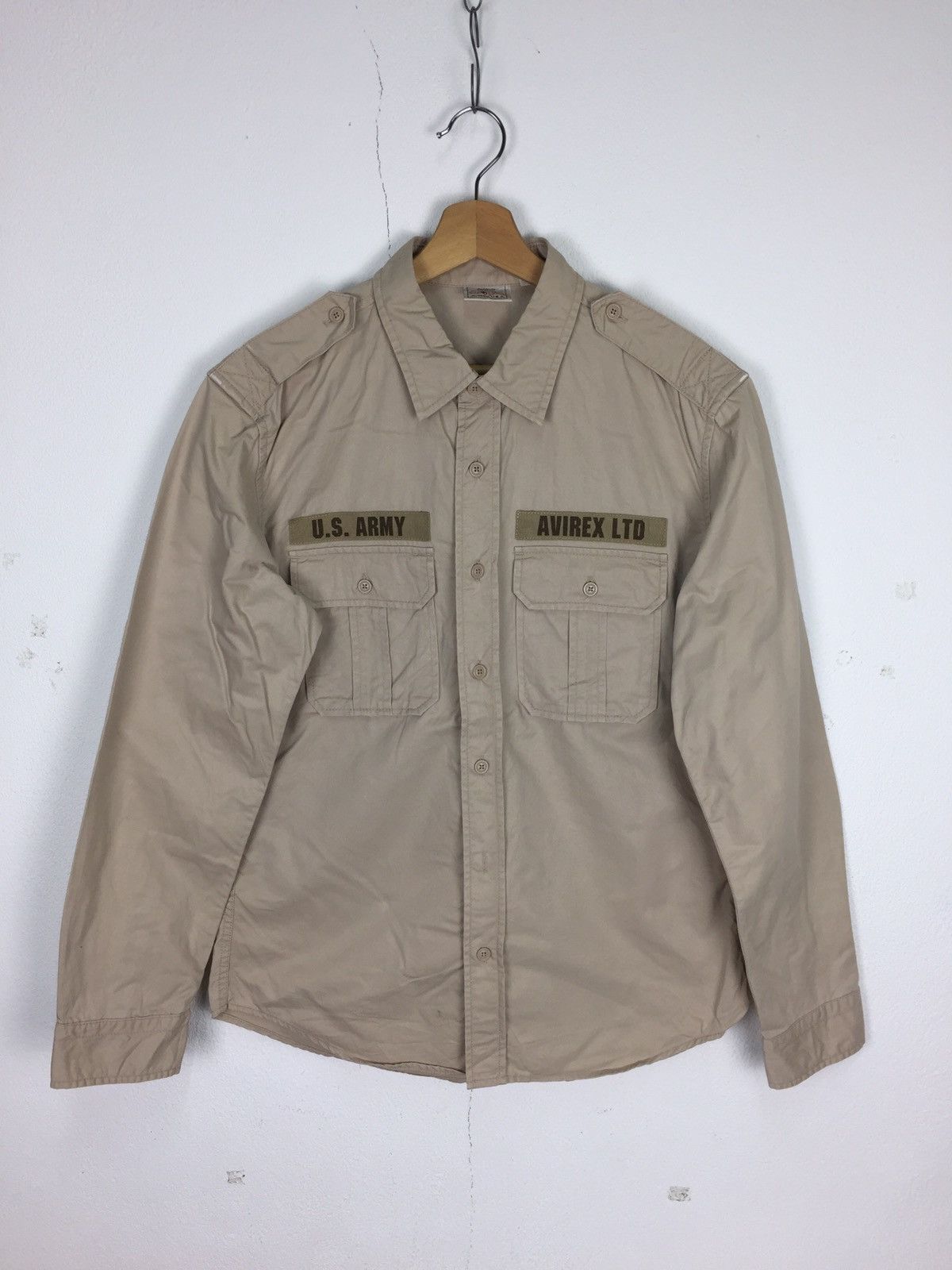Chemise Militaire Vintage Avirex – Cuir Au Niveau Des Poches, Style WWII – Taille M