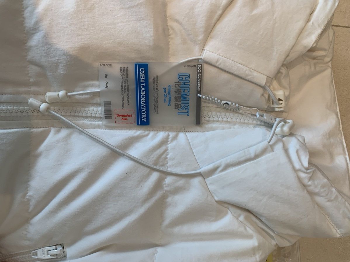 C2H4 C2H4 Chemist Creations White Workwear Down Jacket Size US M / EU 48-50 / 2 - 7 Thumbnail