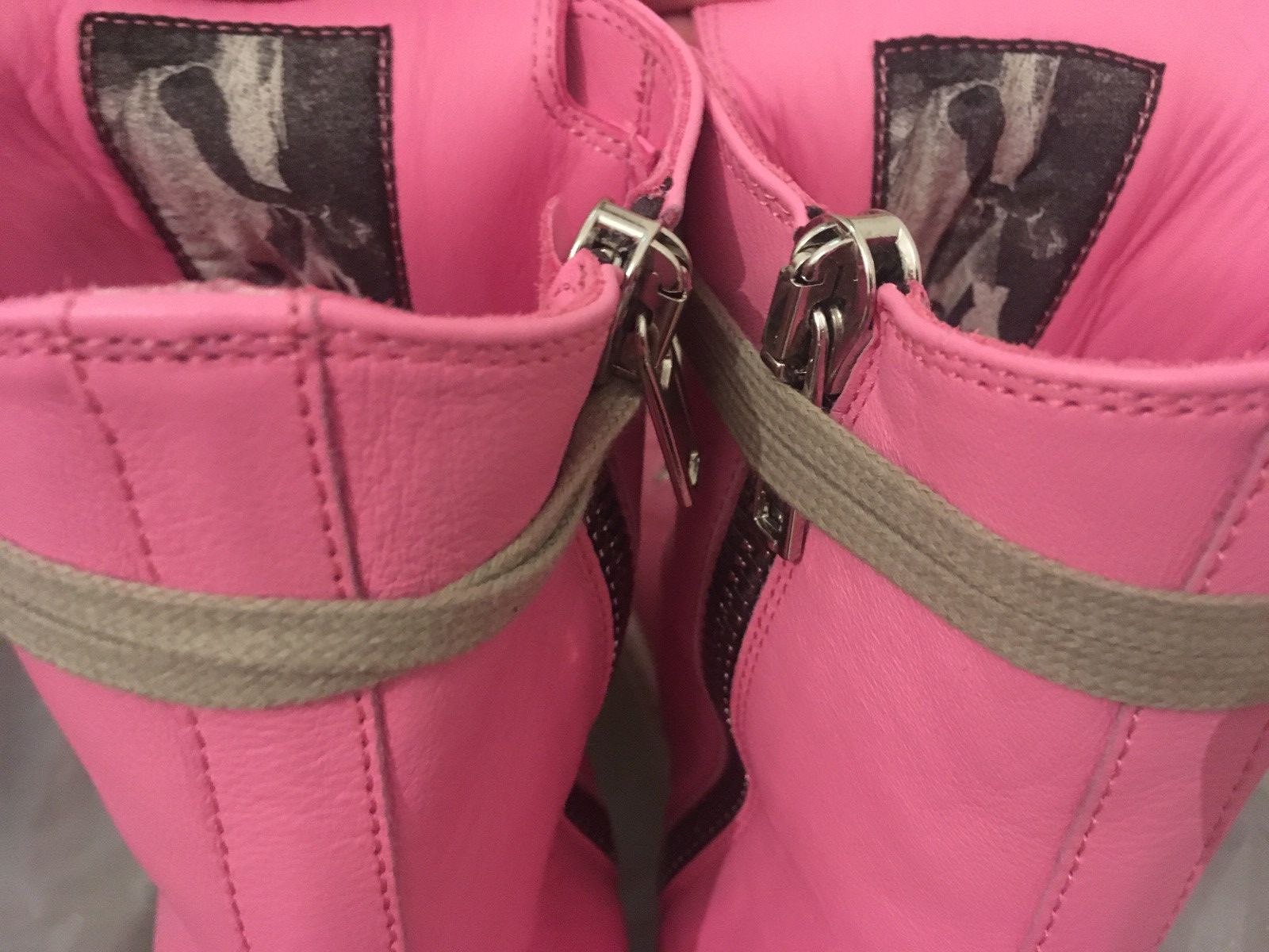 Rick Owens NEW 💦 PINK HIGH CARTI RAMONES SIZE (42) Size US 9 / EU 42 - 8 Thumbnail