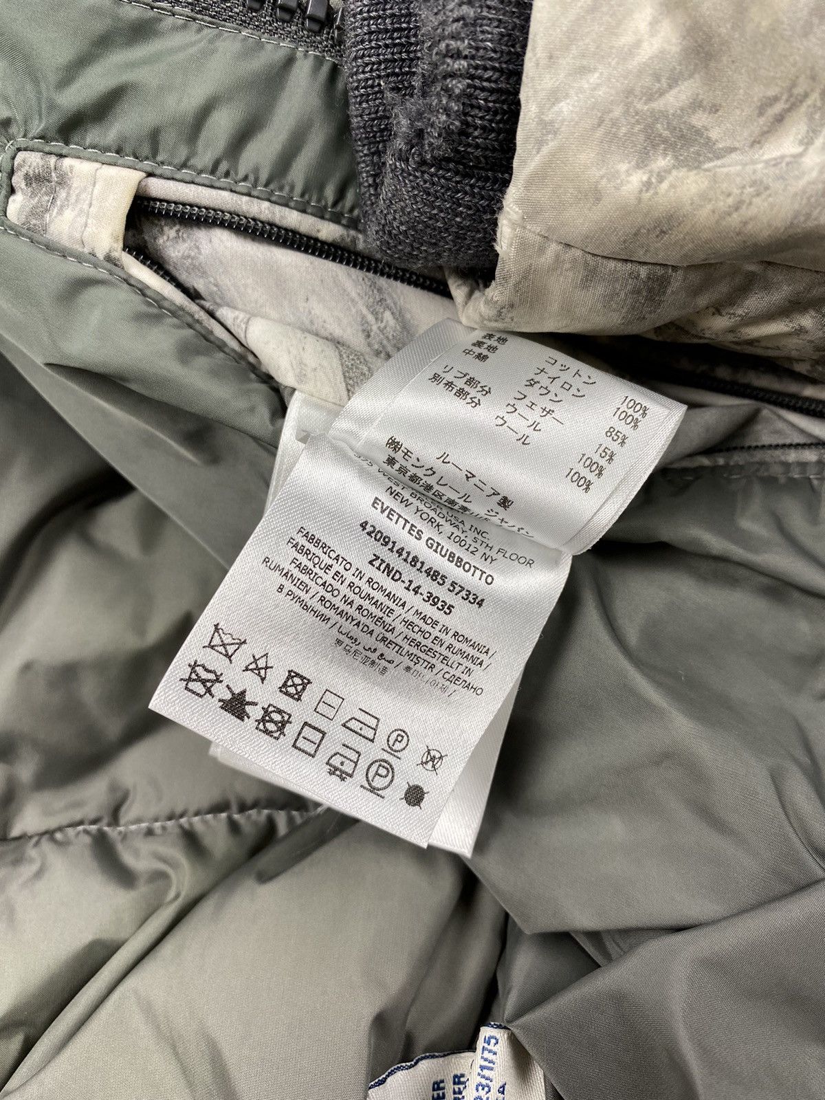 Moncler Moncler Evettes Padded Jacket Size US M / EU 48-50 / 2 - 13 Thumbnail