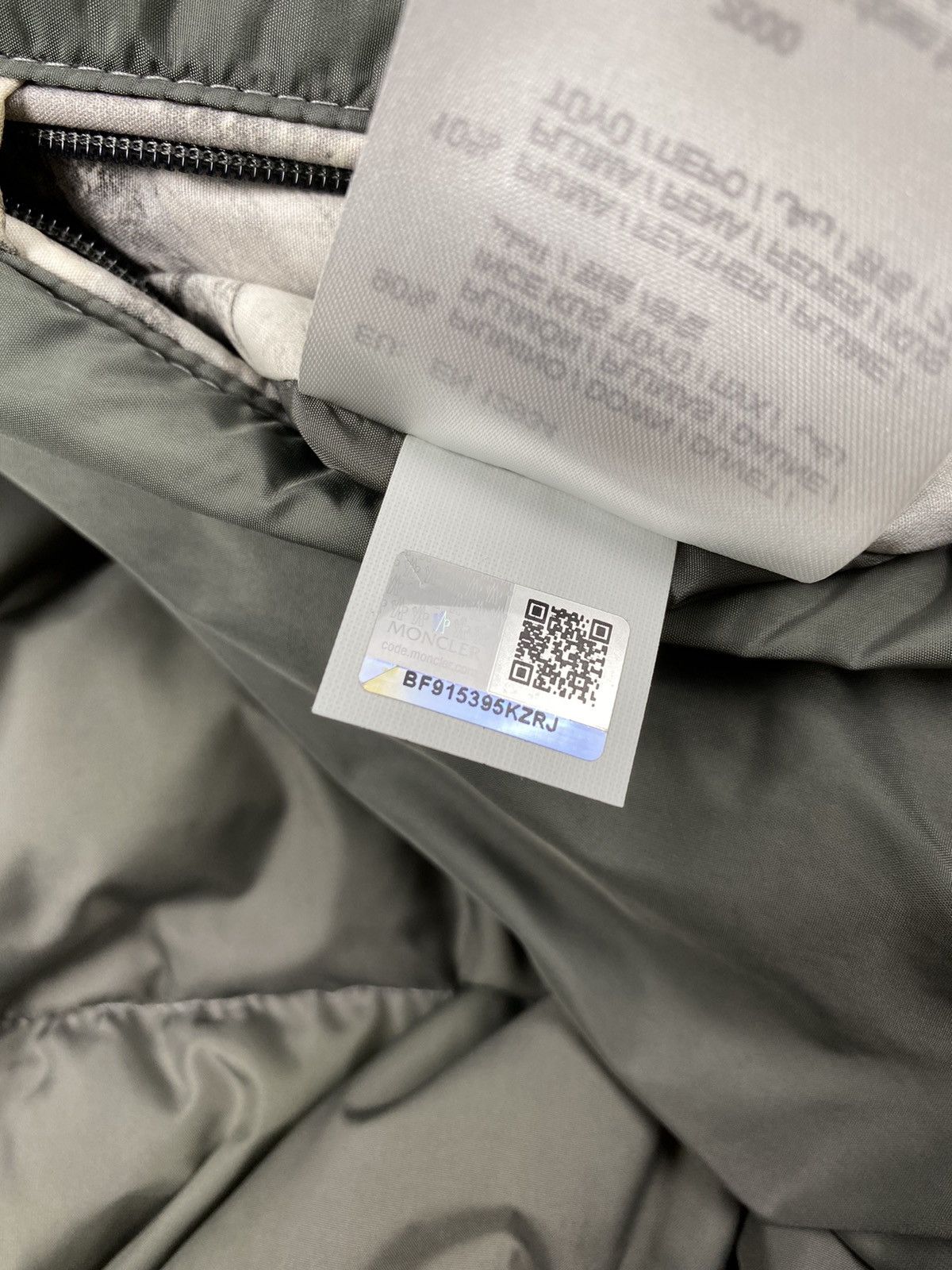 Moncler Moncler Evettes Padded Jacket Size US M / EU 48-50 / 2 - 16 Thumbnail