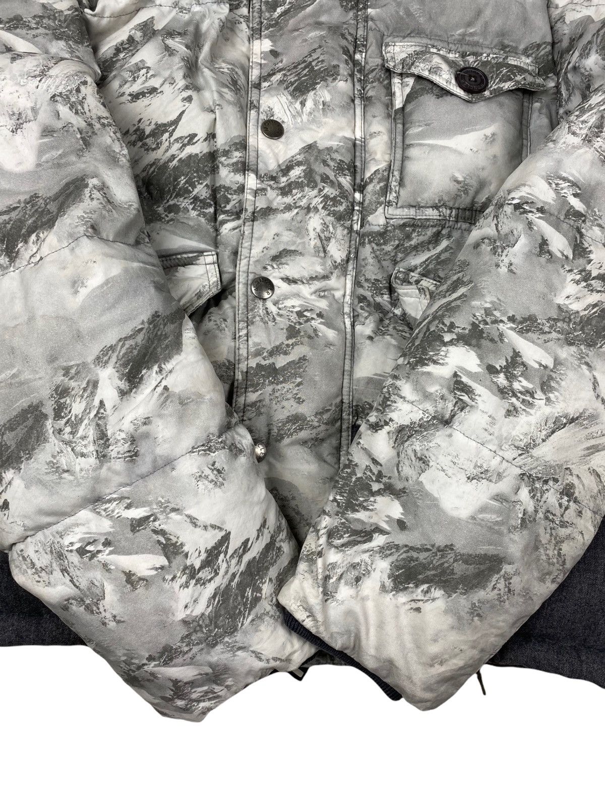 Moncler Moncler Evettes Padded Jacket Size US M / EU 48-50 / 2 - 25 Thumbnail