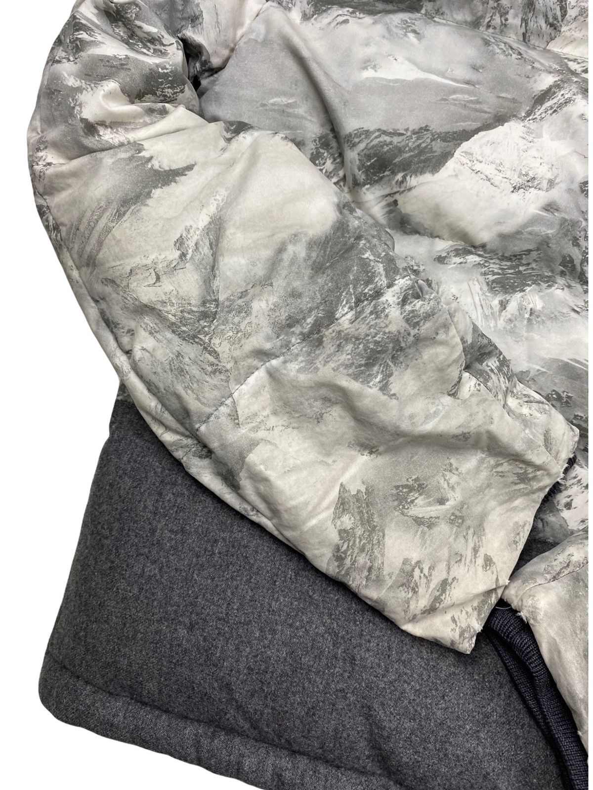 Moncler Moncler Evettes Padded Jacket Size US M / EU 48-50 / 2 - 24 Thumbnail