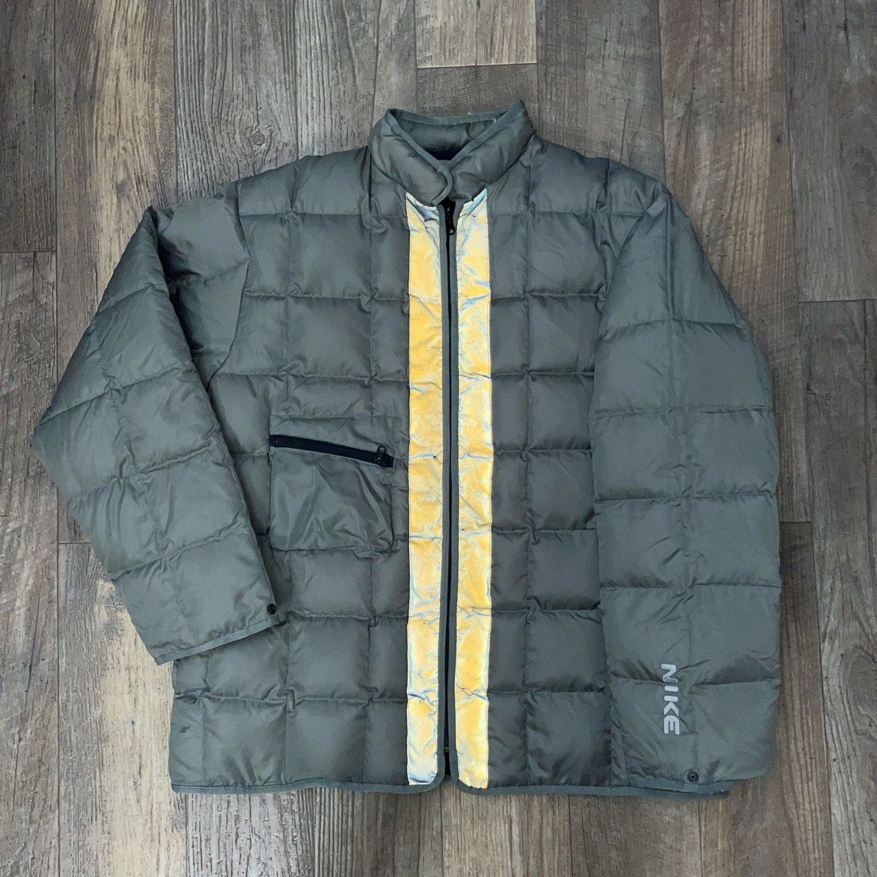 Nike × Vintage Olive Green Vintage Y2K Nike Quilted Puffer Size US XL / EU 56 / 4 - 2 Thumbnail