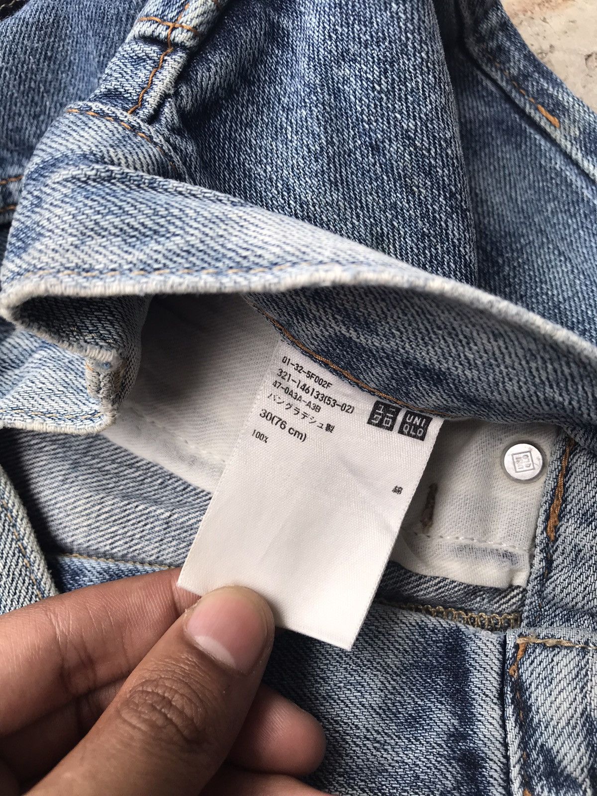 Japanese Brand Distressed Selvedge Denim Uniqlo Regular Fit Blue Wash W31 Size US 31 - 4 Thumbnail