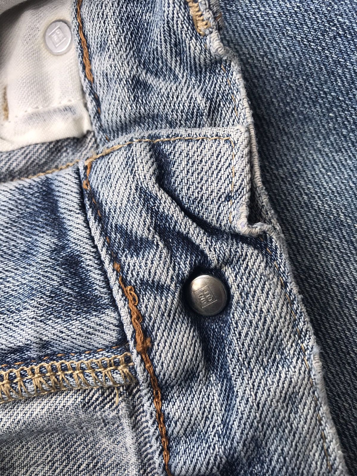 Japanese Brand Distressed Selvedge Denim Uniqlo Regular Fit Blue Wash W31 Size US 31 - 8 Thumbnail