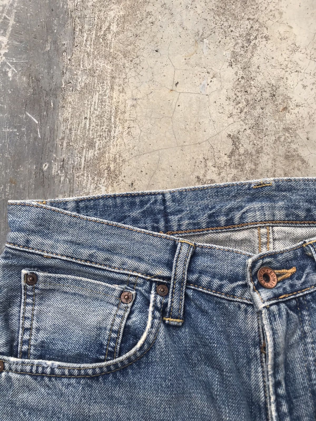 Edwin × Vintage Redline Selvedge Edwin 505 Distressed Denim Light Wash W30 Size US 30 / EU 46 - 8 Thumbnail
