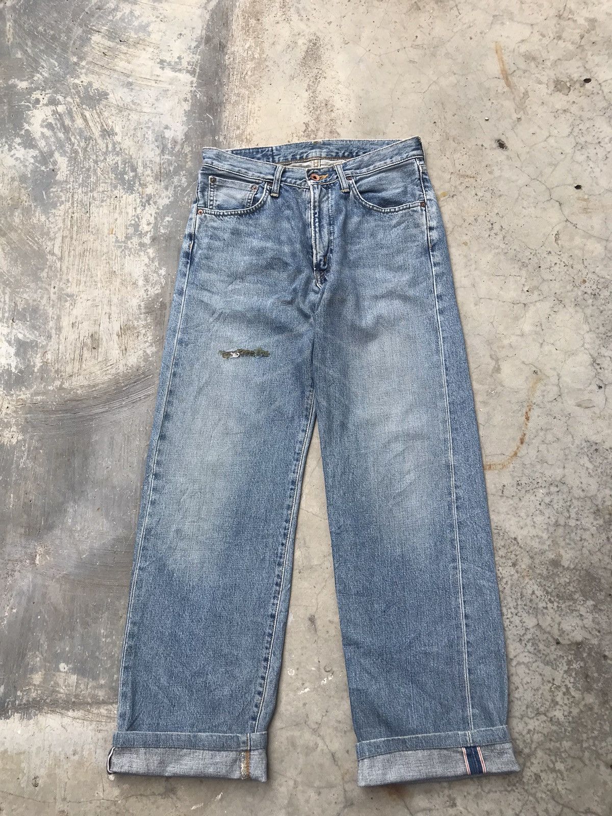 Edwin × Vintage Redline Selvedge Edwin 505 Distressed Denim Light Wash W30 Size US 30 / EU 46 - 1 Thumbnail