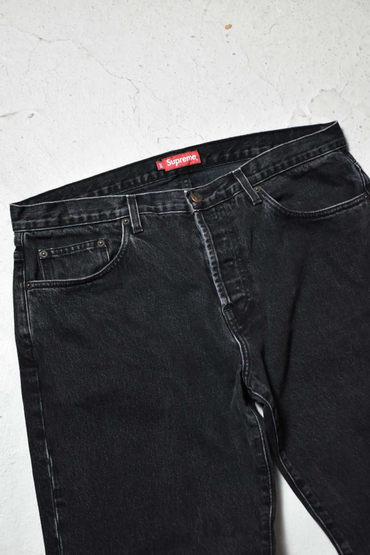 Supreme Supreme Washed Regular Jeans Black | Grailed