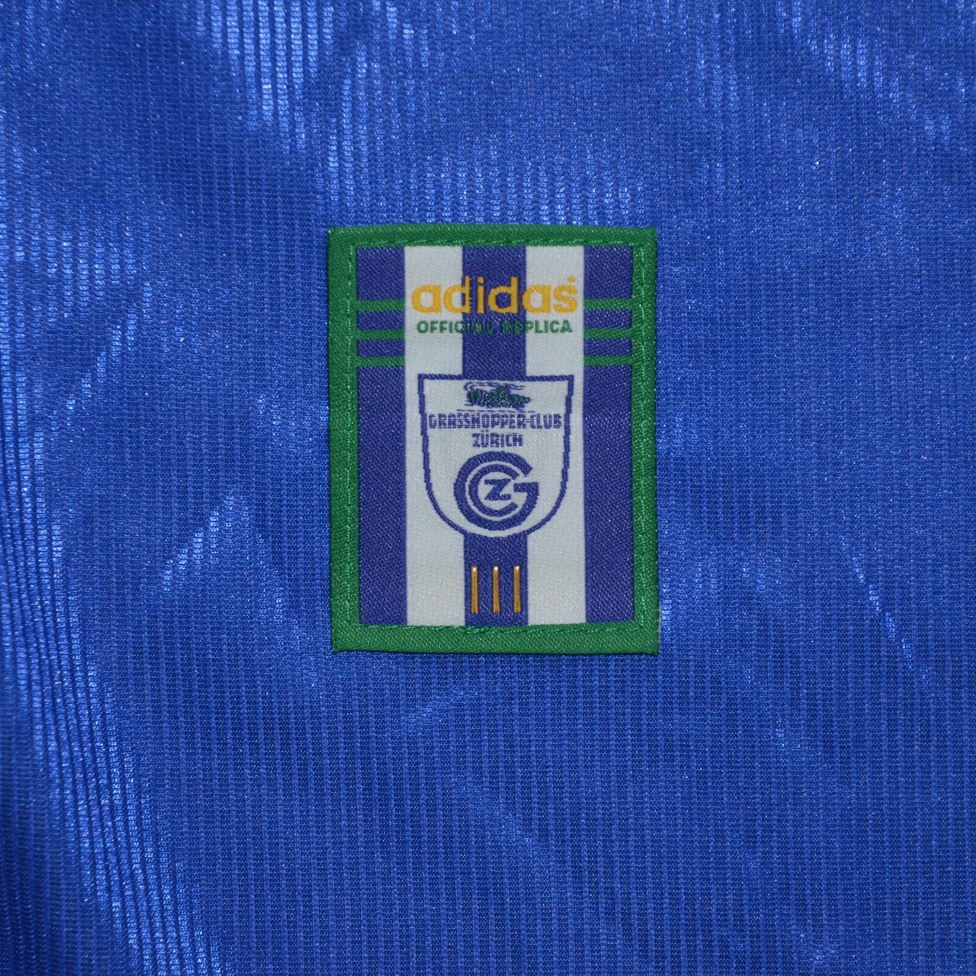 Adidas Chapuisat #24 Autographed Jersey Grasshopper Club Zürich Size US XL / EU 56 / 4 - 15 Thumbnail