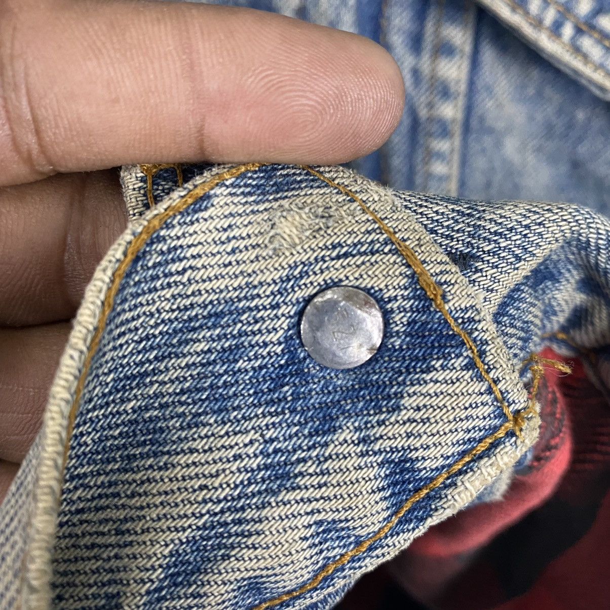 Levi's 70411 0816 Vintage Levi's trucker size 40 Size US M / EU 48-50 / 2 - 11 Thumbnail