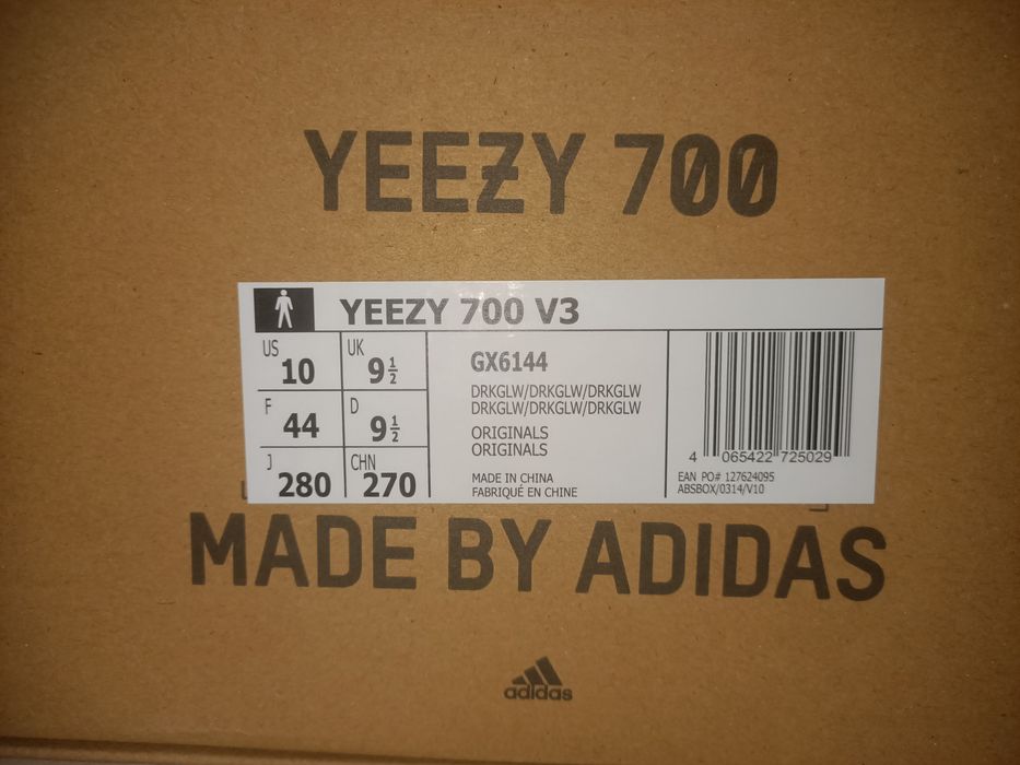 adidas yeezy 700 v3 alvah glow in the dark