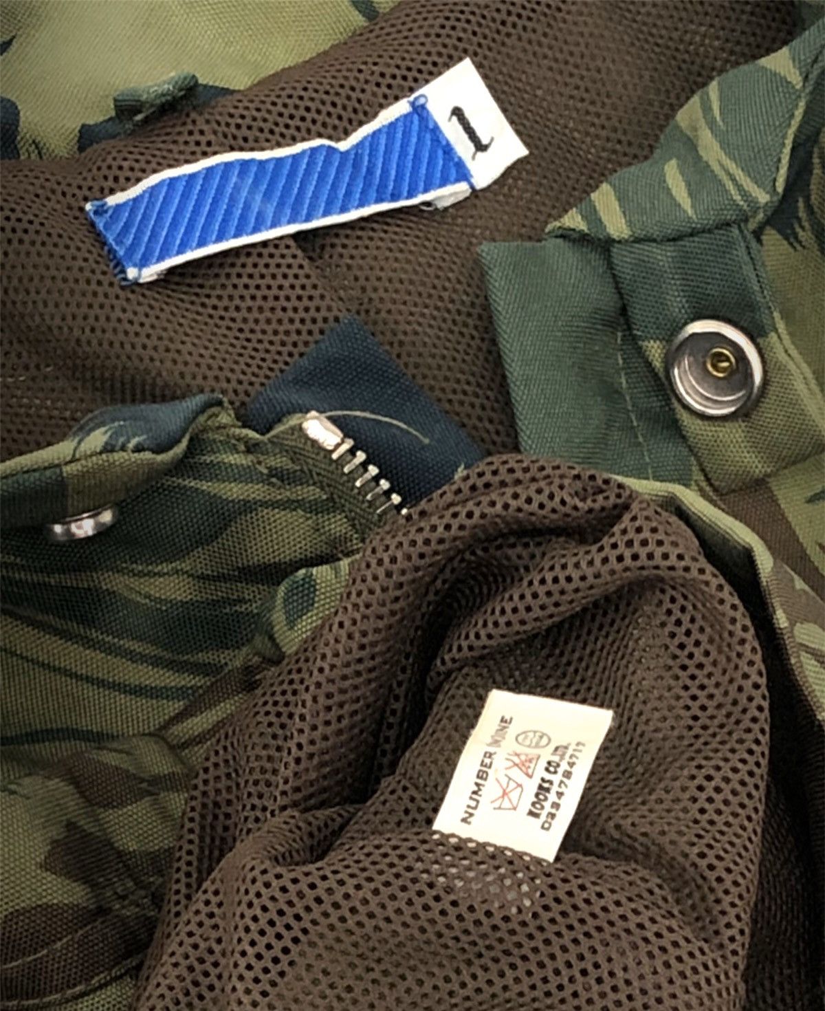 Number (N)ine **Archival** ‘Heart Camo’ Hooded Parka Jacket - Circa ‘98 Size US S / EU 44-46 / 1 - 6 Thumbnail