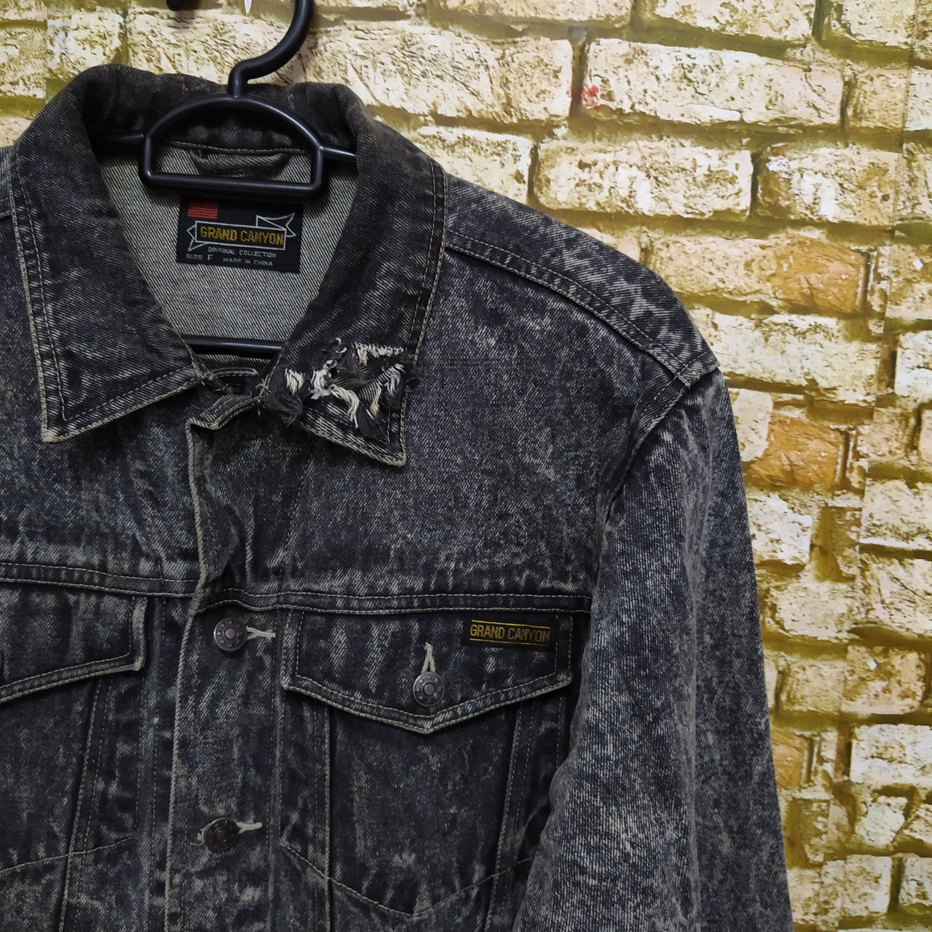 Narcotic GDC × Vintage VTG GDC GRAND CANYON DISTRESSED DENIM JACKET (D322) Size US M / EU 48-50 / 2 - 2 Thumbnail