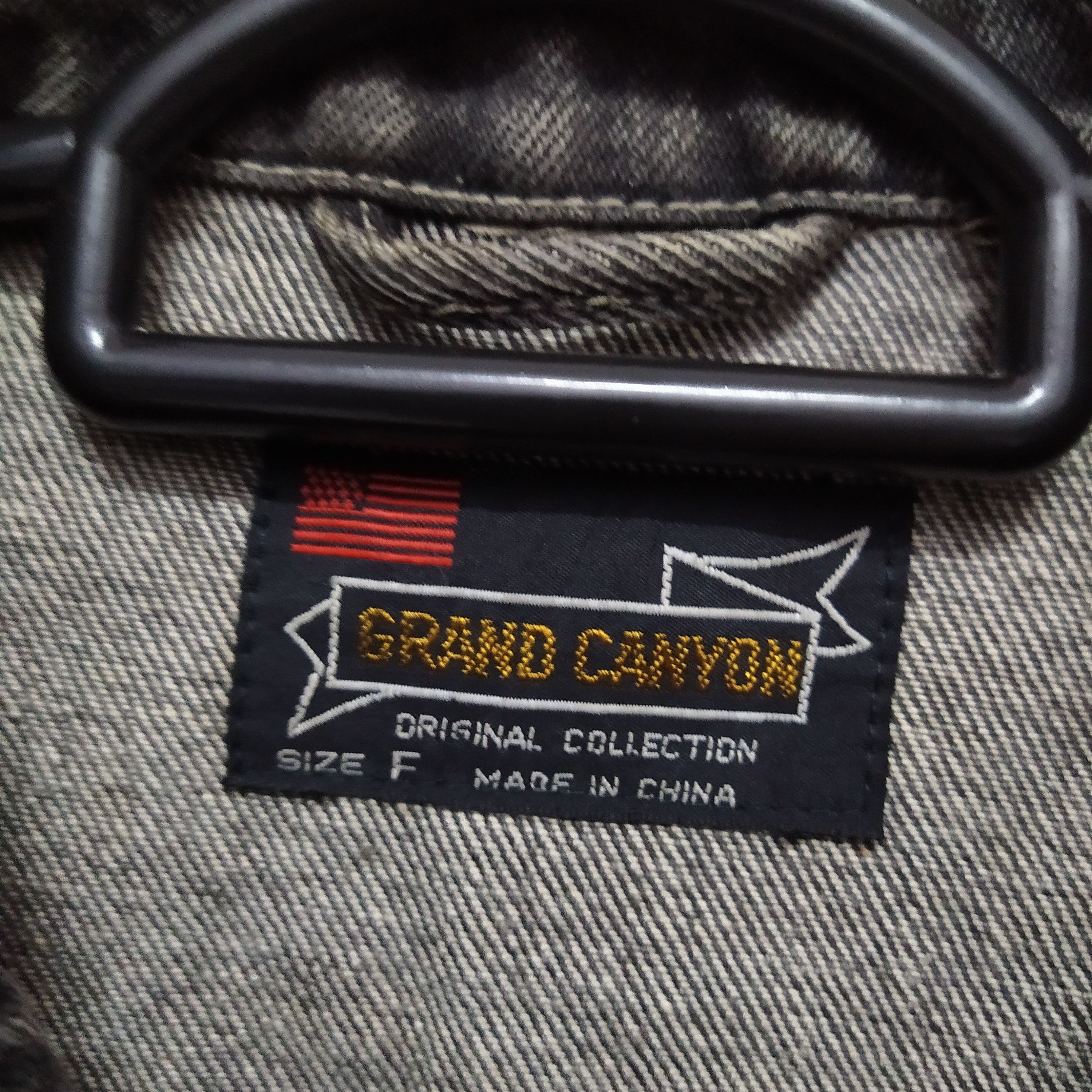 Narcotic GDC × Vintage VTG GDC GRAND CANYON DISTRESSED DENIM JACKET (D322) Size US M / EU 48-50 / 2 - 5 Thumbnail