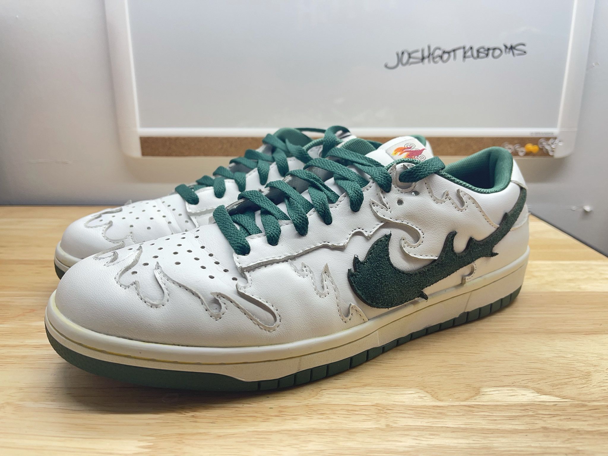 Custom Esenes Forest Green Wildfire Dunk Size 10 | Grailed