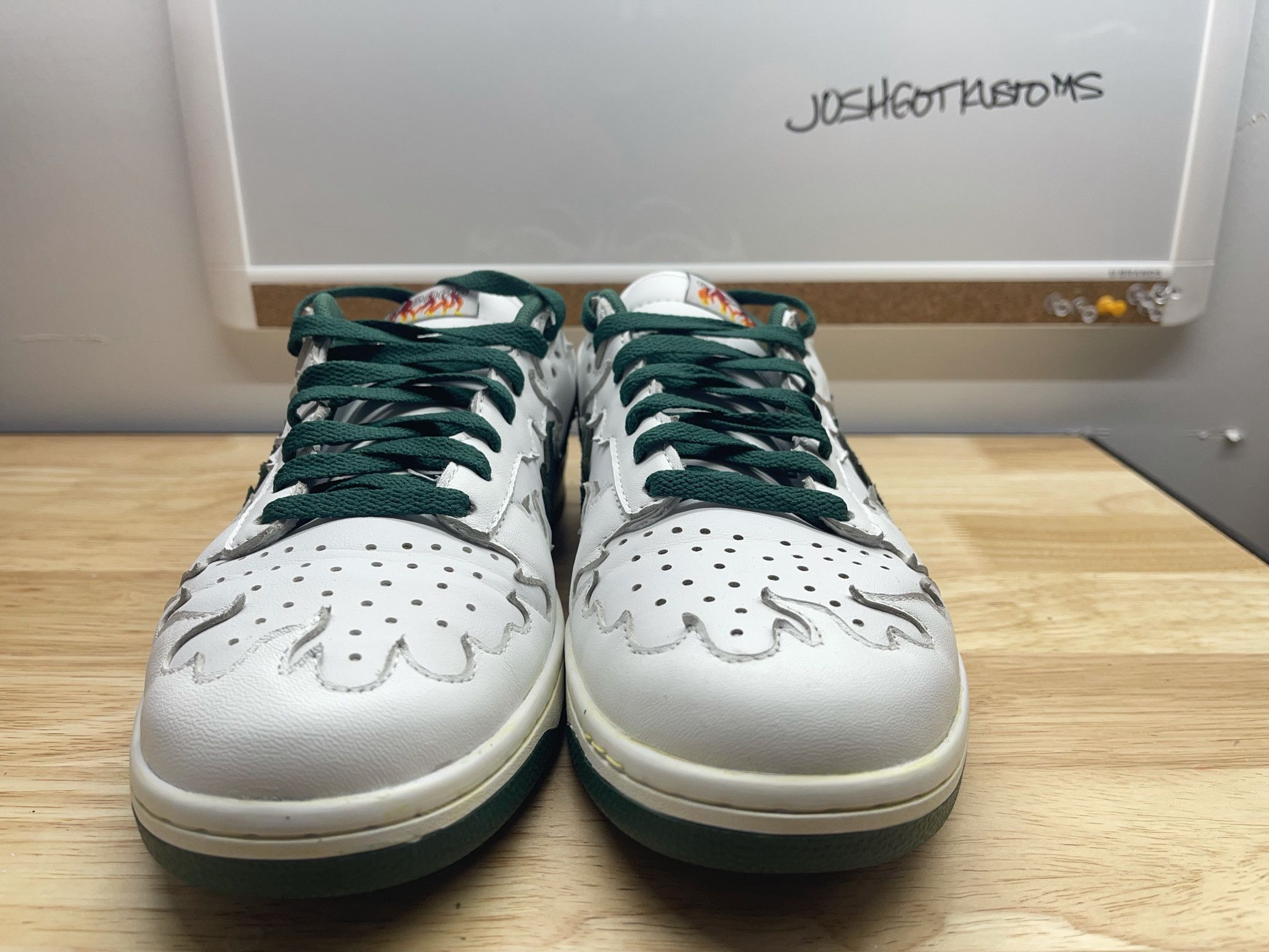Custom Esenes Forest Green Wildfire Dunk Size 10 | Grailed