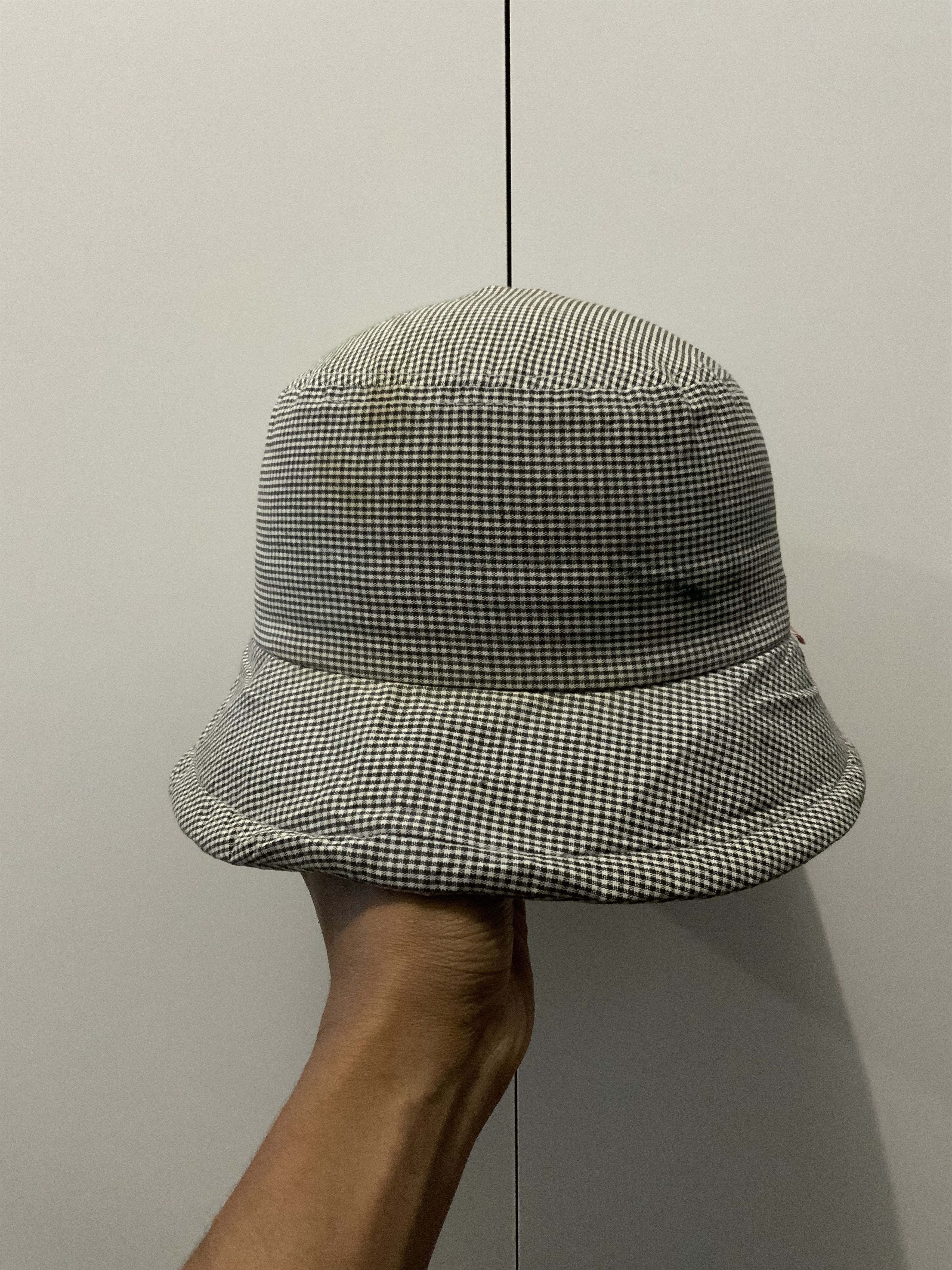 Japanese Brand Person’s Striped Bucket Hat Size ONE SIZE - 3 Thumbnail