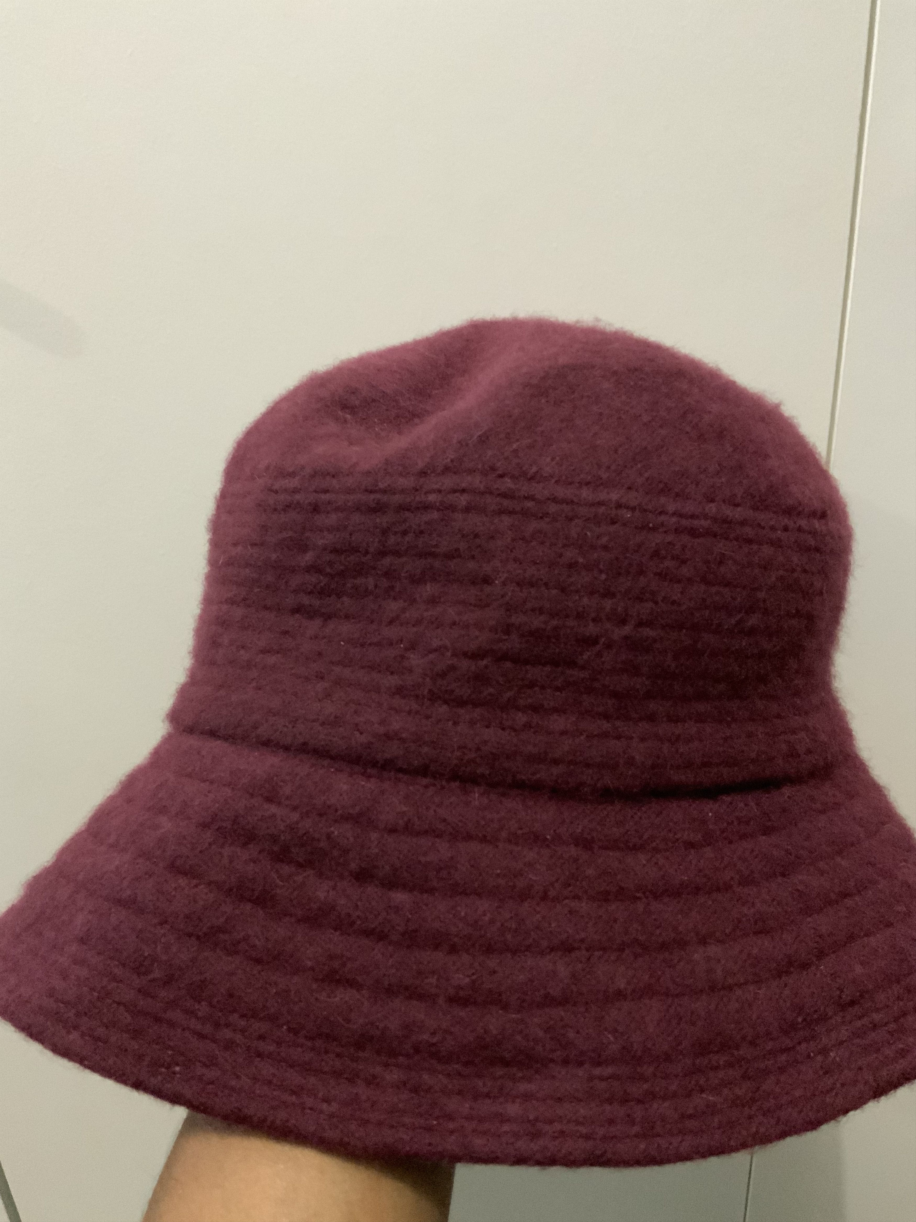 MCM MCM Legere Maroon Fur Bucket Hat Size ONE SIZE - 10 Thumbnail