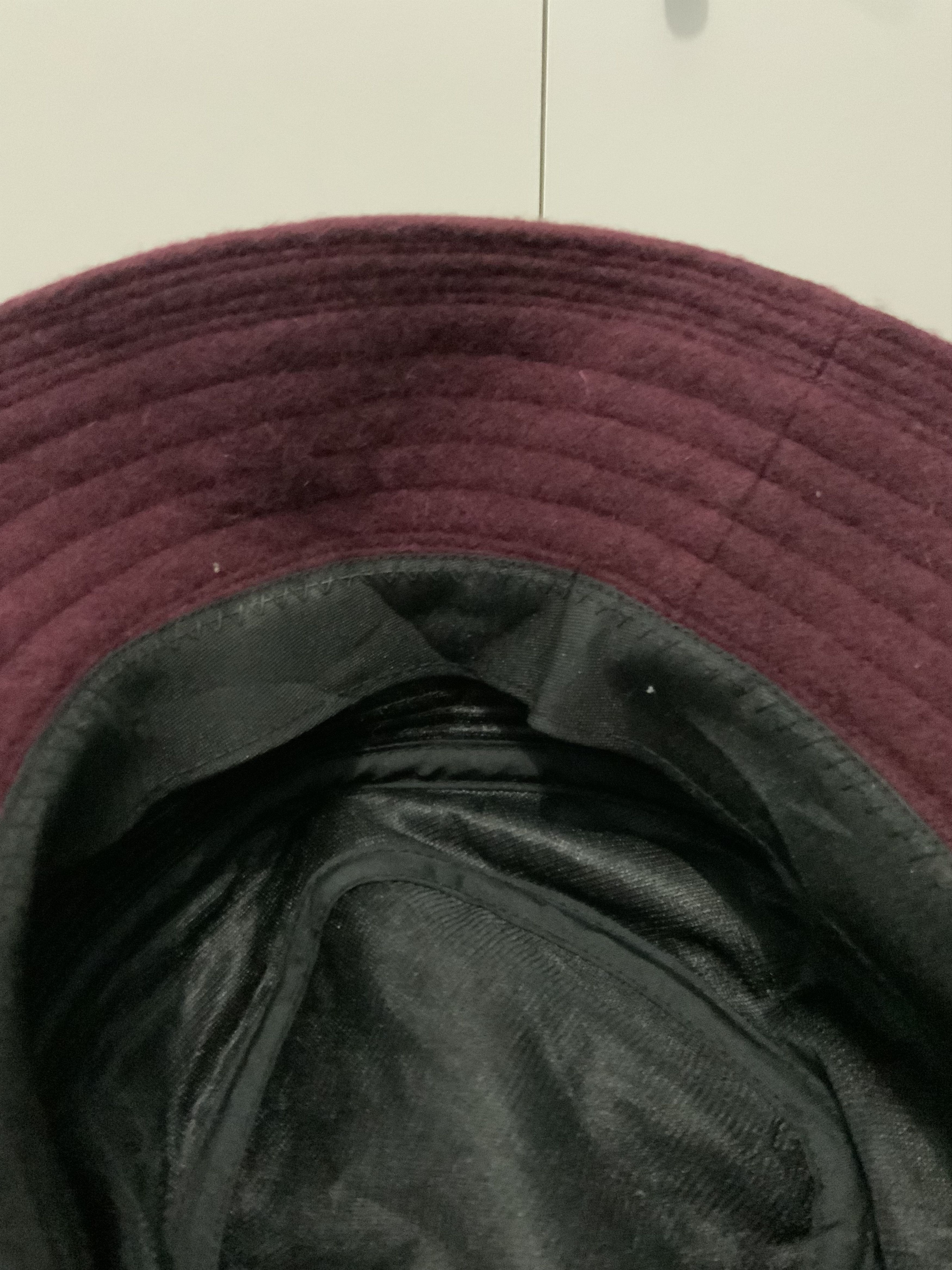 MCM MCM Legere Maroon Fur Bucket Hat Size ONE SIZE - 12 Thumbnail