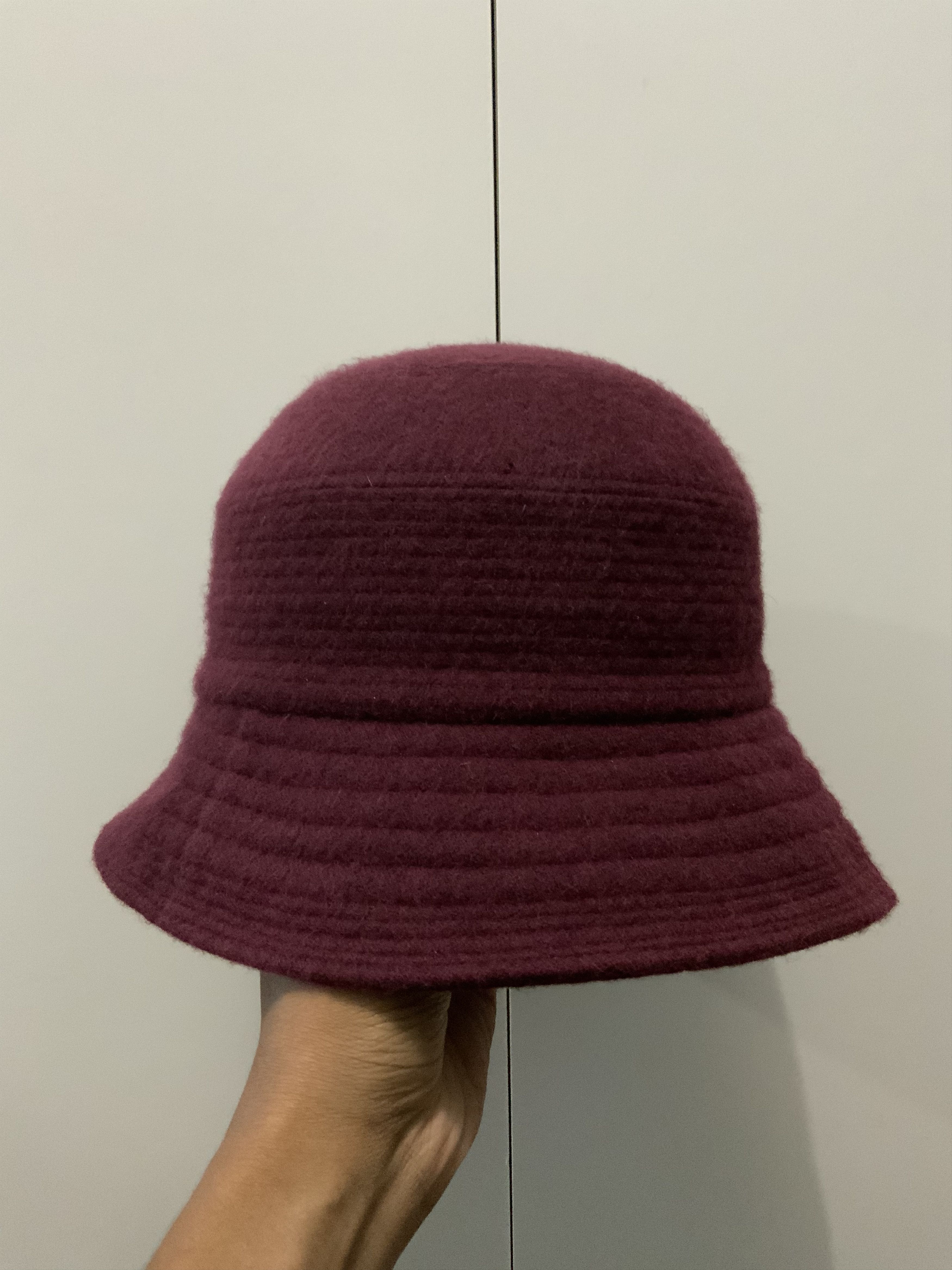 MCM MCM Legere Maroon Fur Bucket Hat Size ONE SIZE - 3 Thumbnail