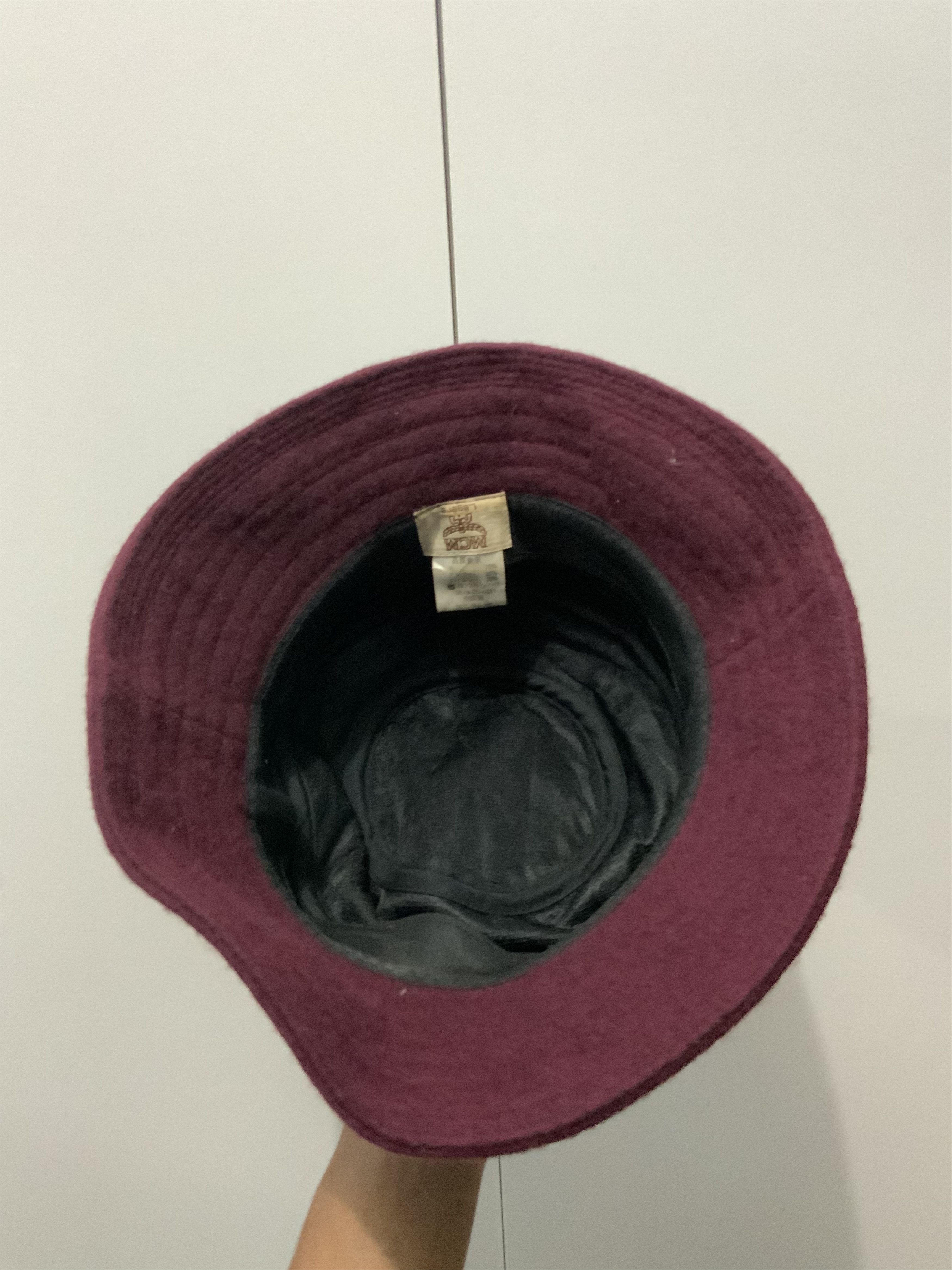 MCM MCM Legere Maroon Fur Bucket Hat Size ONE SIZE - 7 Thumbnail
