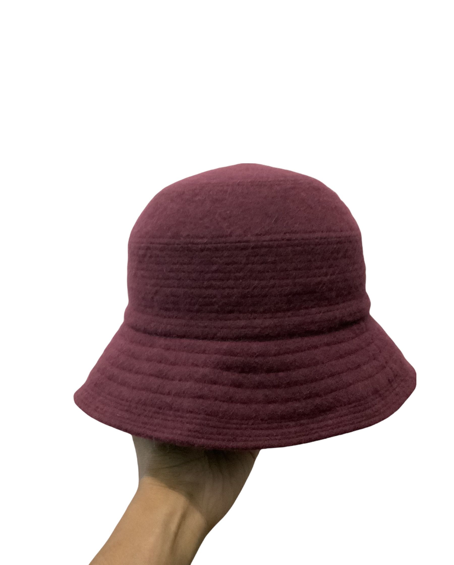 MCM MCM Legere Maroon Fur Bucket Hat Size ONE SIZE - 1 Thumbnail