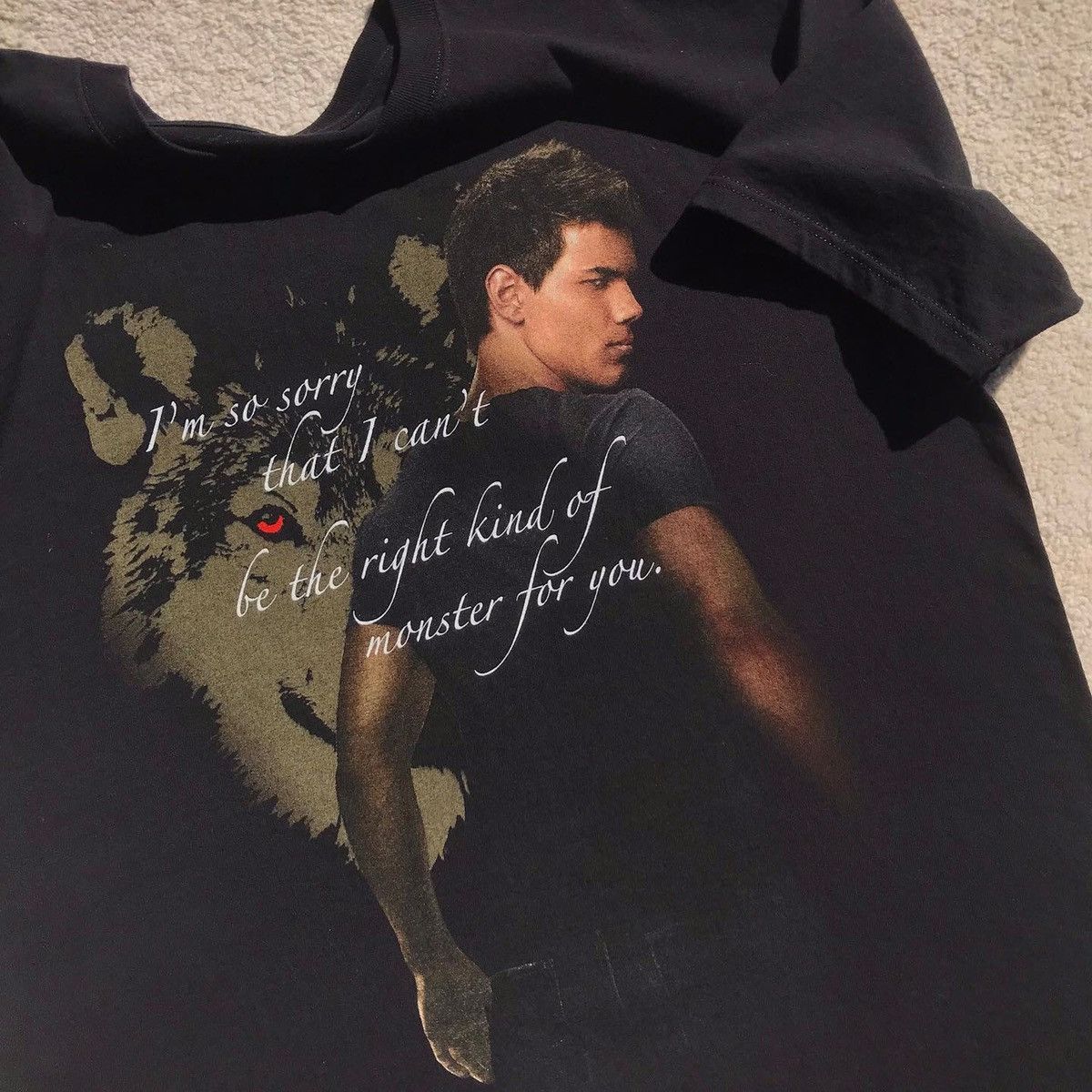 The Twilight Saga : New Moon Jacob Black Tee ( 2009 )