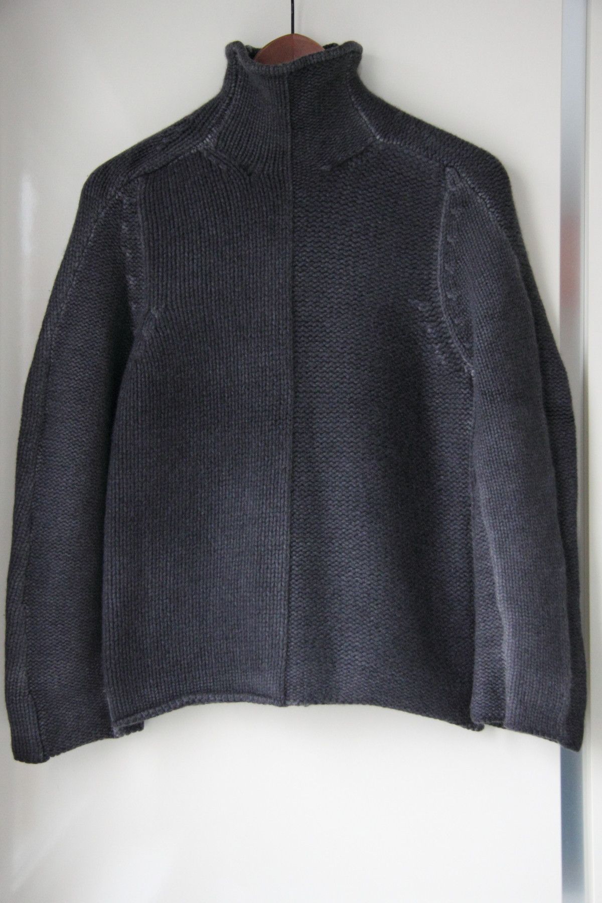 Carpe Diem L'MALTIERI (CARPE DIEM) HIGH NECK REVERSIBLE SWEATER SIZE 2 Size US S / EU 44-46 / 1 - 1 Thumbnail