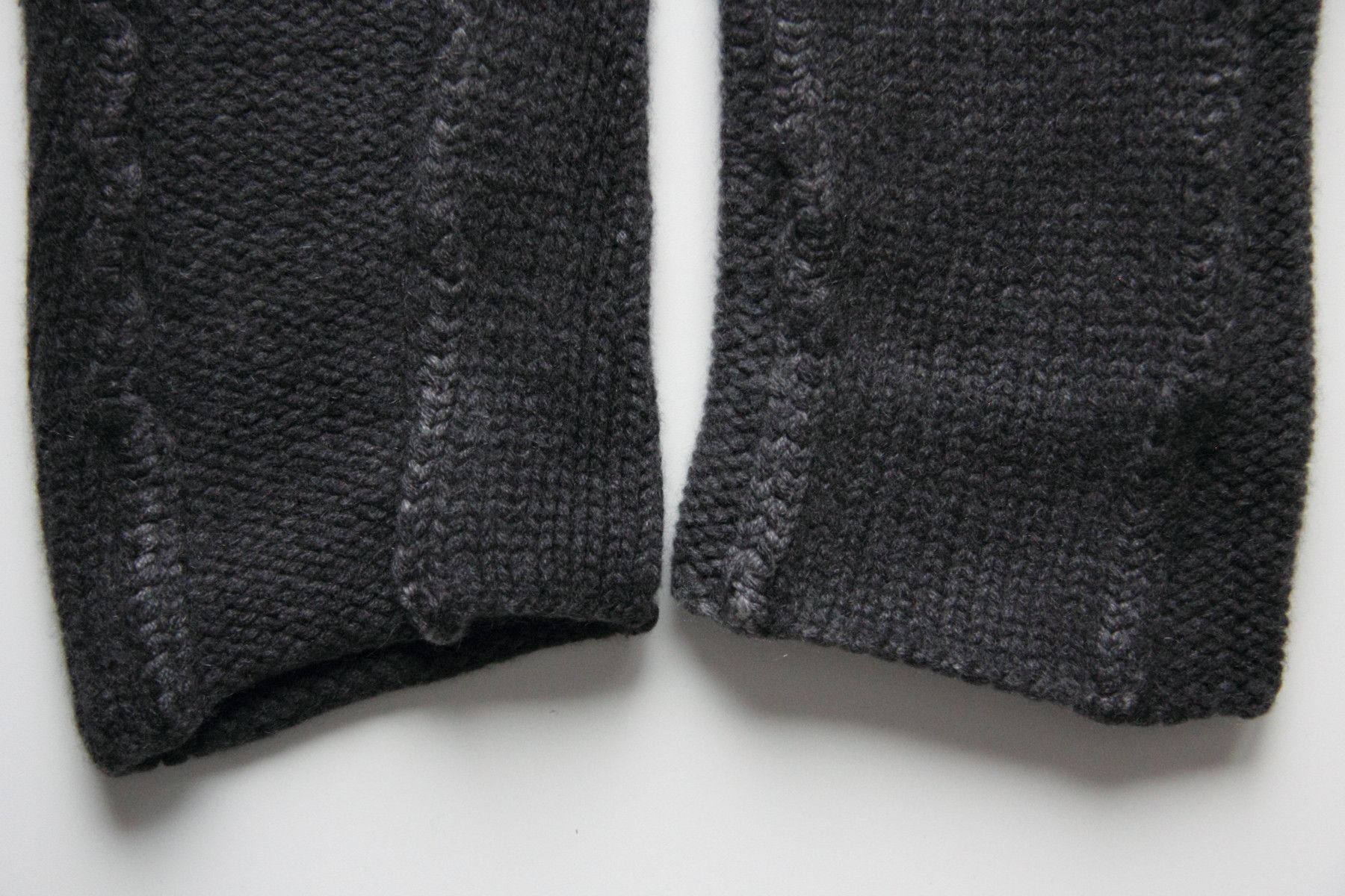 Carpe Diem L'MALTIERI (CARPE DIEM) HIGH NECK REVERSIBLE SWEATER SIZE 2 Size US S / EU 44-46 / 1 - 14 Thumbnail