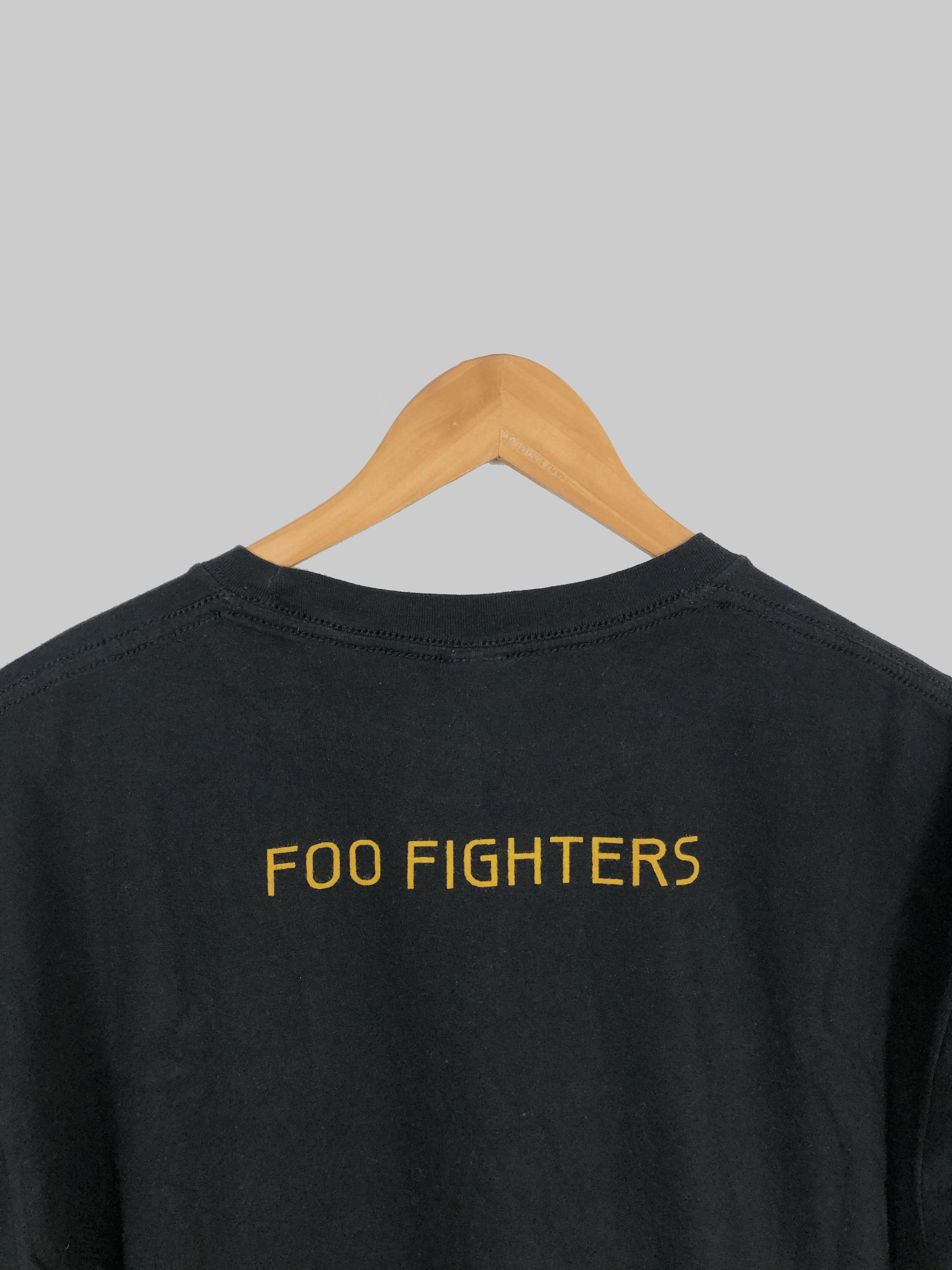 Band Tees Vintage 2011 Foo Fighters (Red Hot Chili Peppers Pearl Jam) Size US L / EU 52-54 / 3 - 3 Thumbnail
