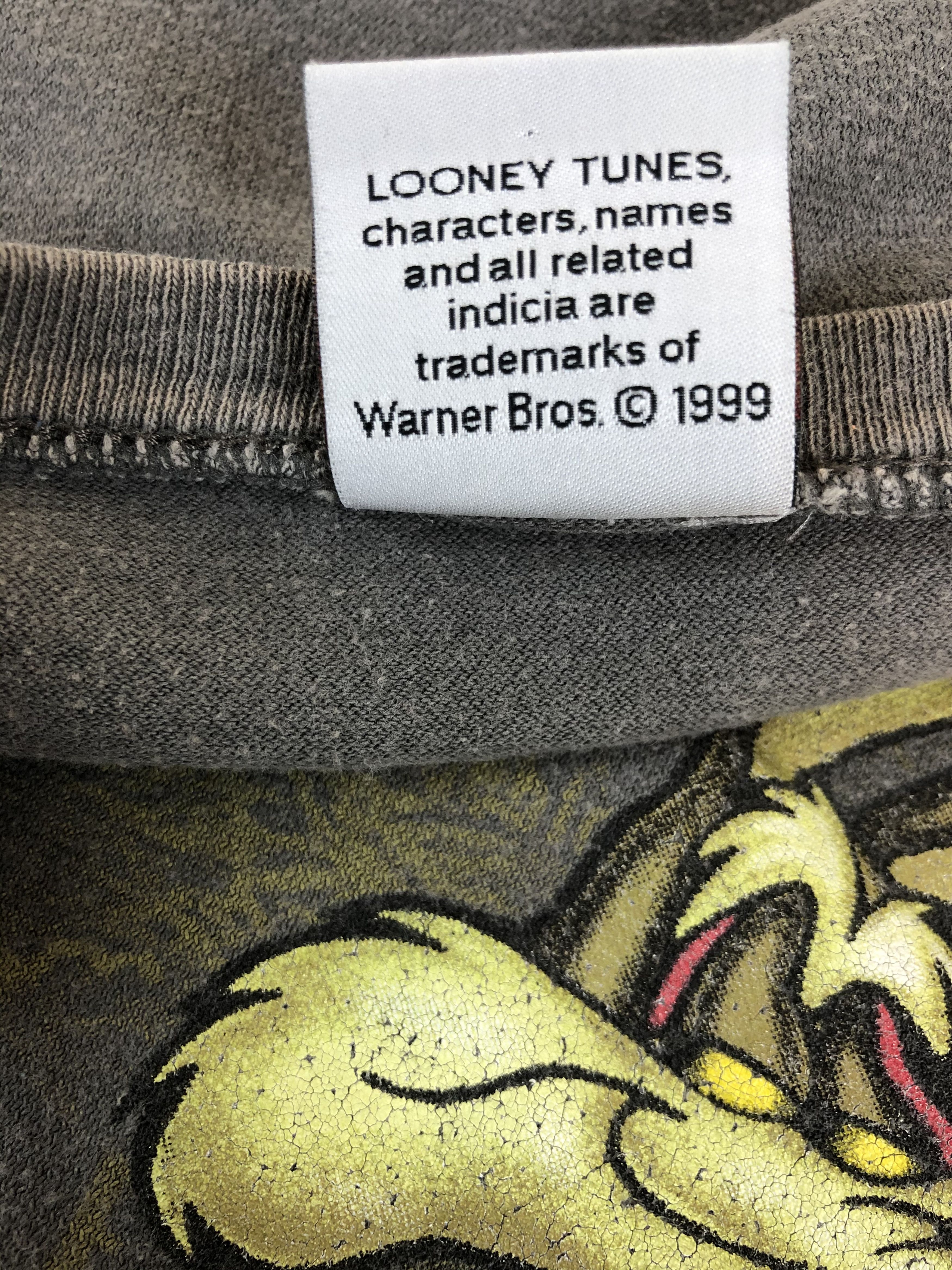 Cartoon Network Vintage 2000 Looney Tunes Wile E. Coyote (Sylvester) Size US L / EU 52-54 / 3 - 10 Thumbnail