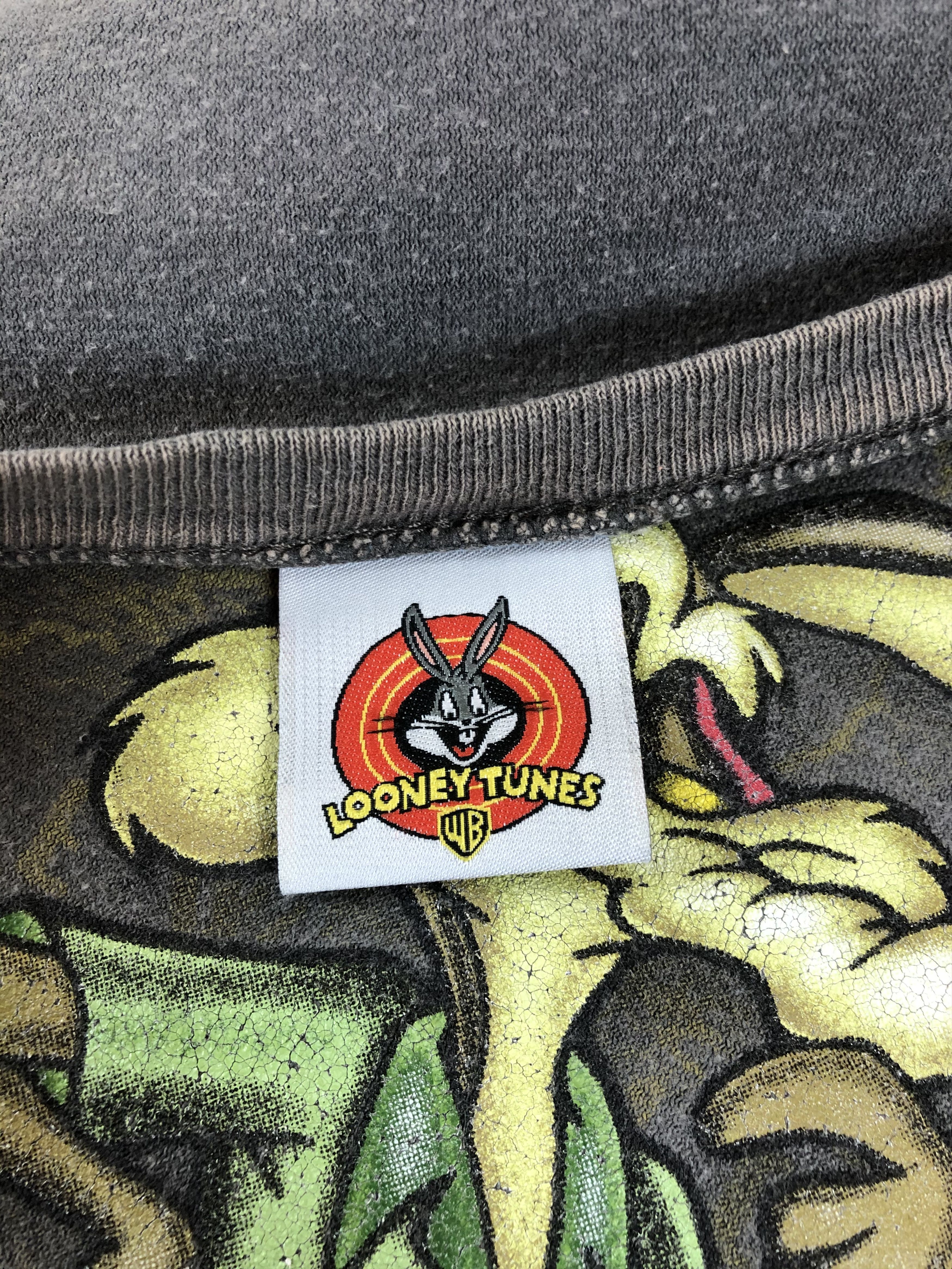 Cartoon Network Vintage 2000 Looney Tunes Wile E. Coyote (Sylvester) Size US L / EU 52-54 / 3 - 9 Thumbnail