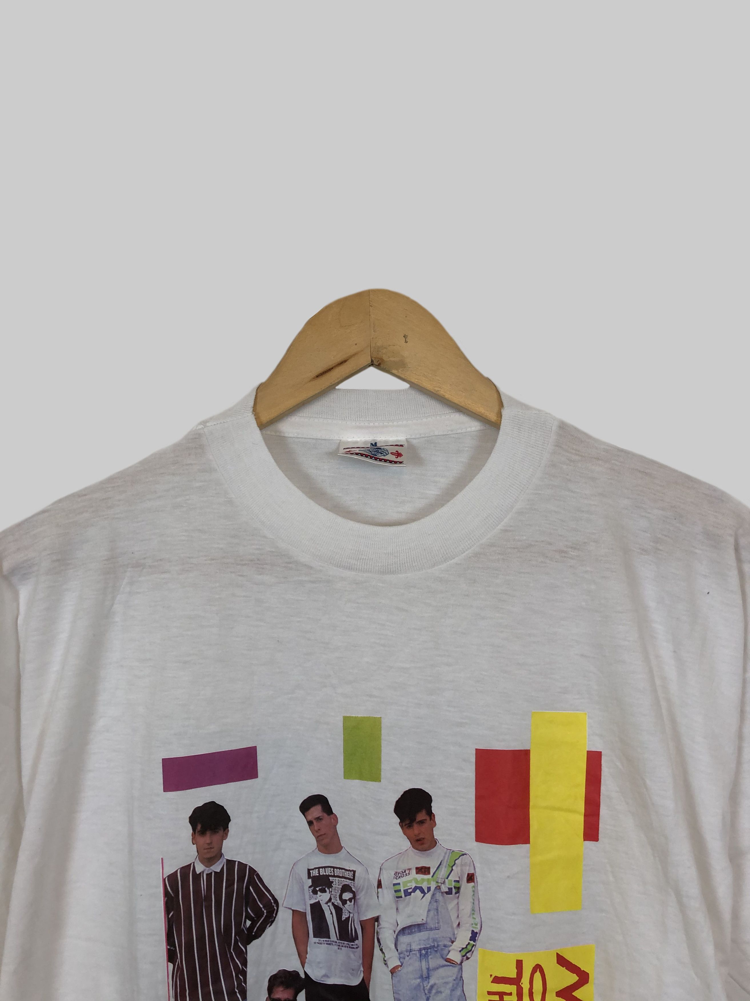 Band Tees Vintage 90s New Kids On The Block t-shirt Size US L / EU 52-54 / 3 - 2 Thumbnail
