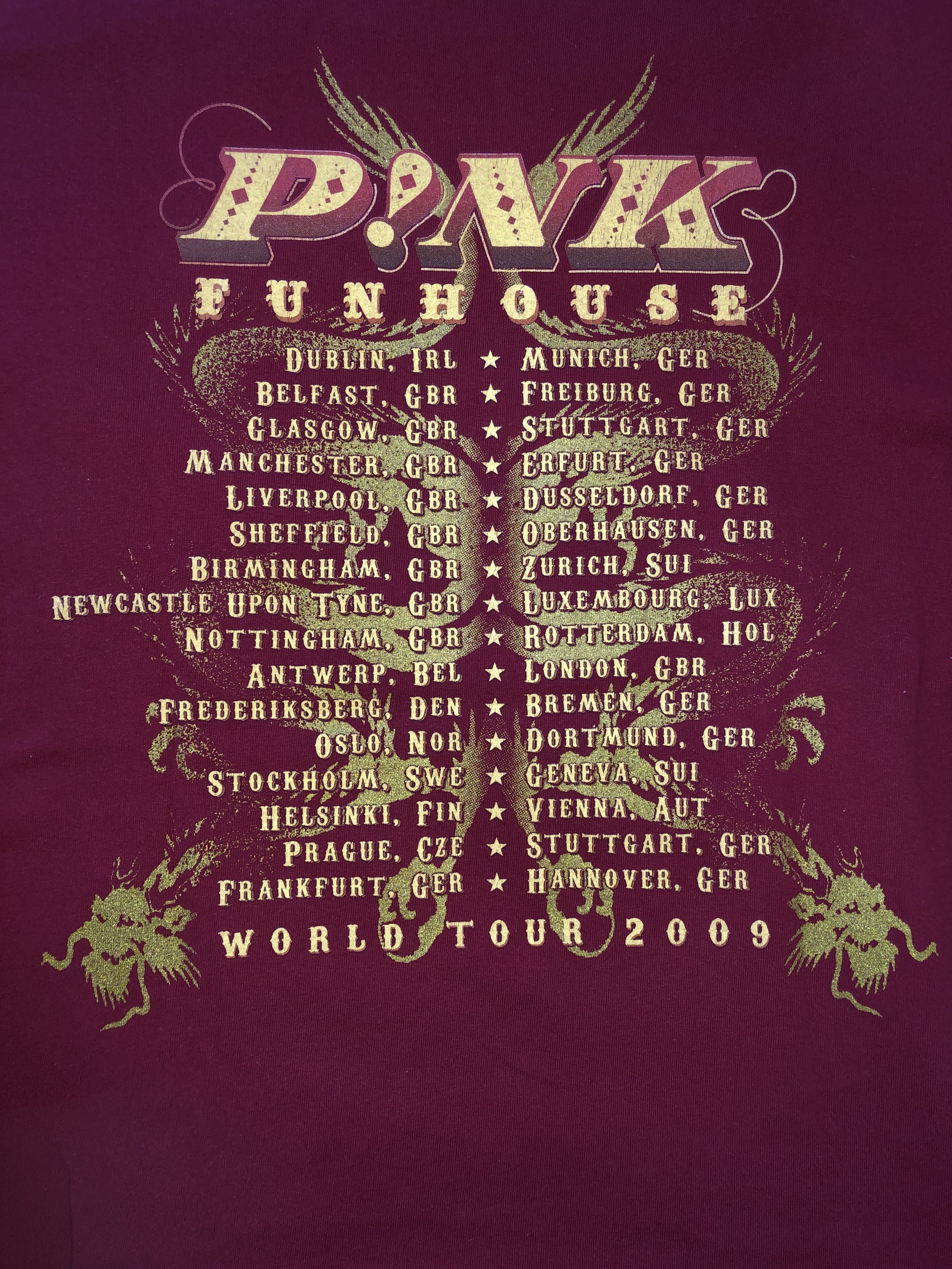 Band Tees Vintage 2009 Pink (Britney Spears Beyoncé Rihanna Perry) Size US M / EU 48-50 / 2 - 9 Thumbnail