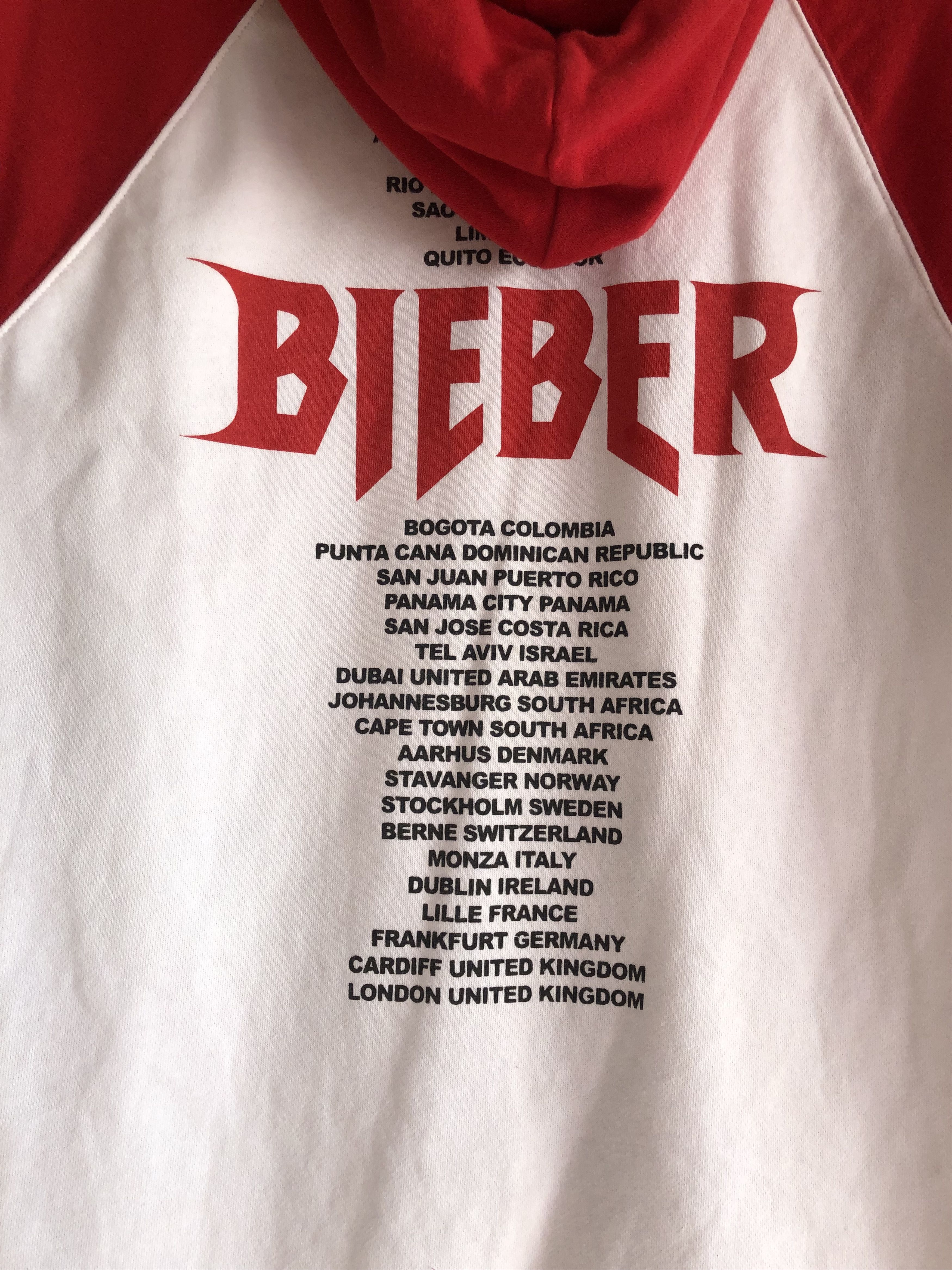 Band Tees Vintage Justin Bieber Purpose Tour (size XS/S) Size US XS / EU 42 / 0 - 6 Thumbnail