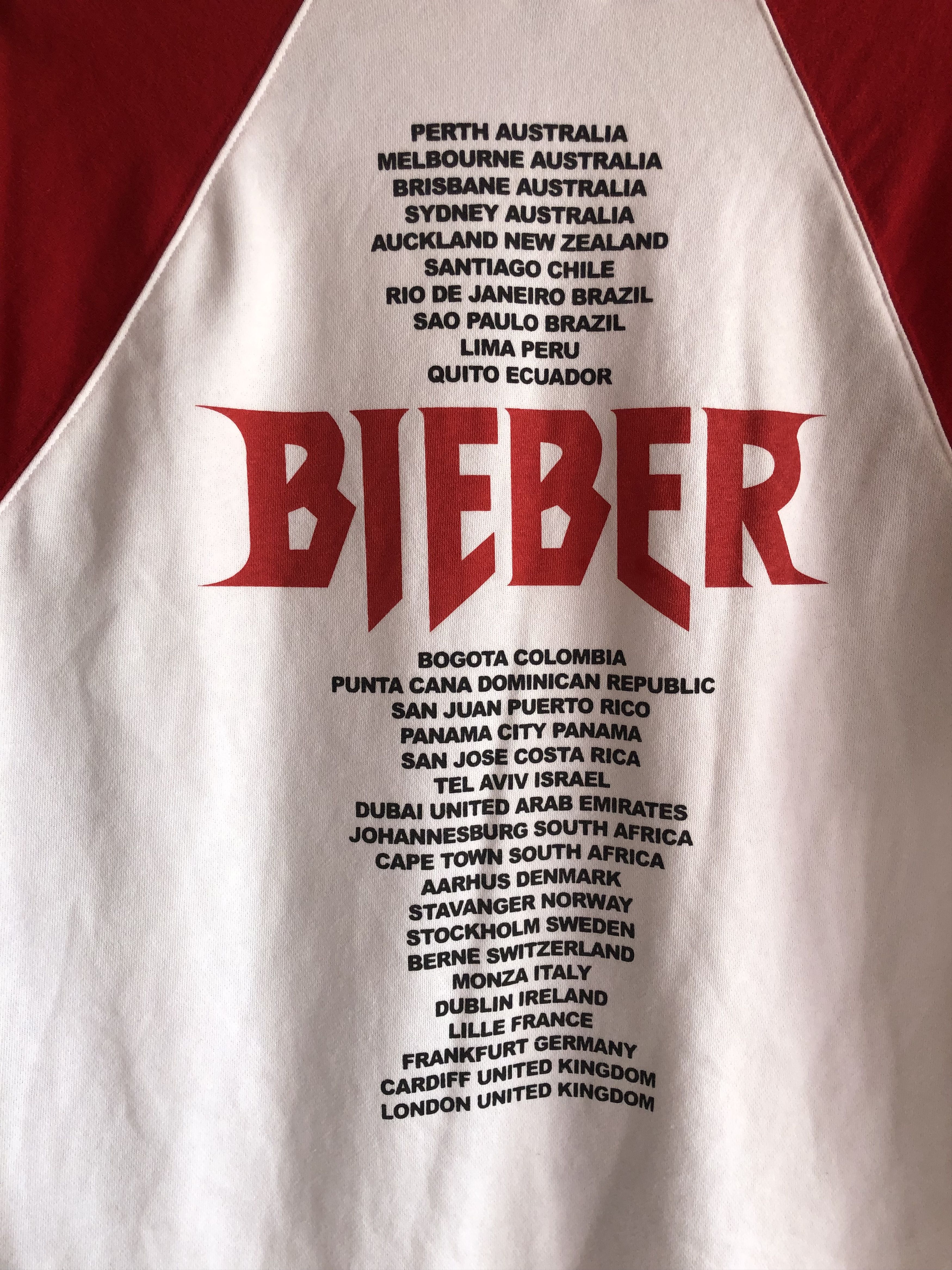 Band Tees Vintage Justin Bieber Purpose Tour (size XS/S) Size US XS / EU 42 / 0 - 7 Thumbnail
