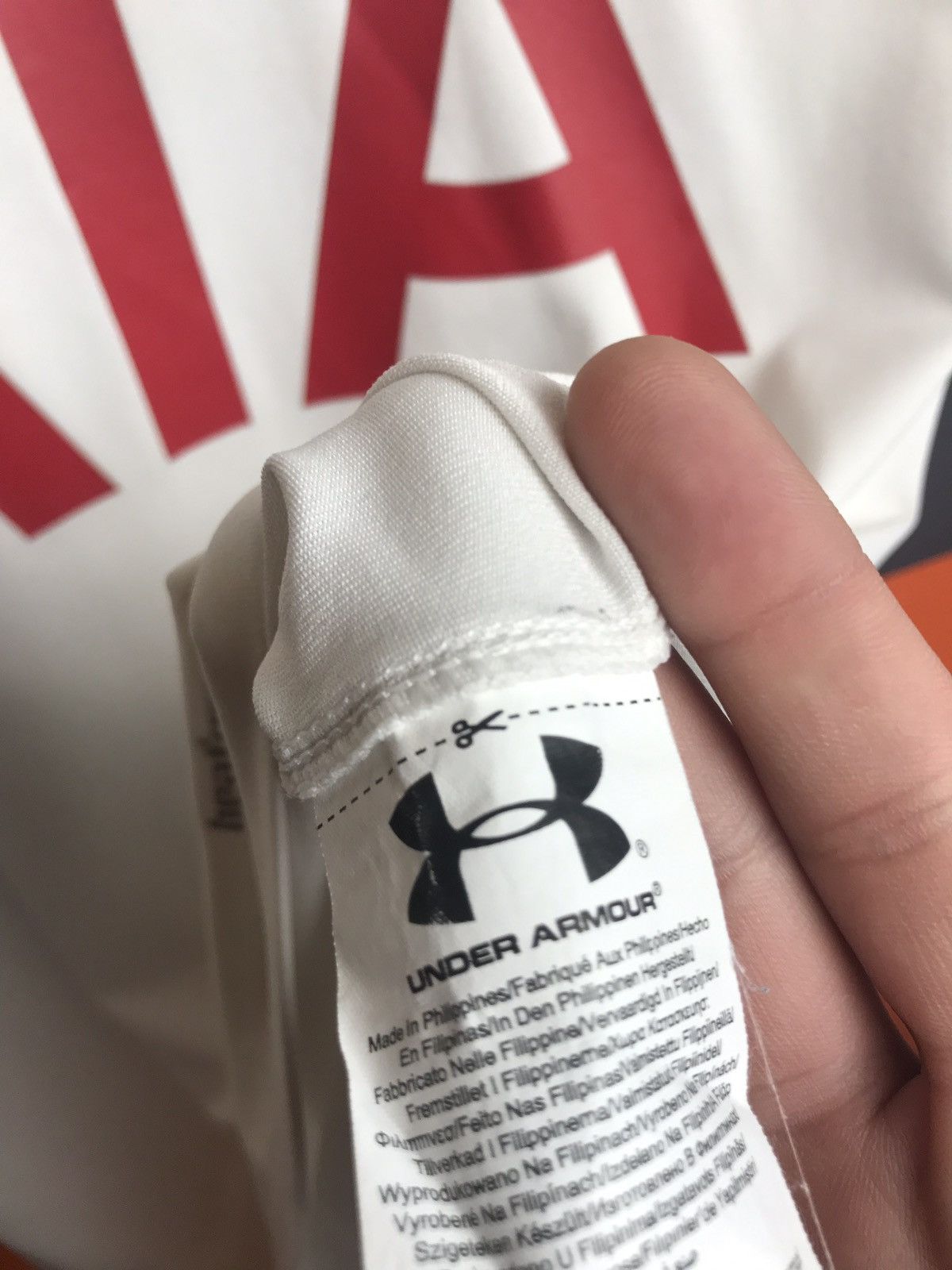 Under Armour Tottenham soccer jersey vintage Size US M / EU 48-50 / 2 - 7 Thumbnail