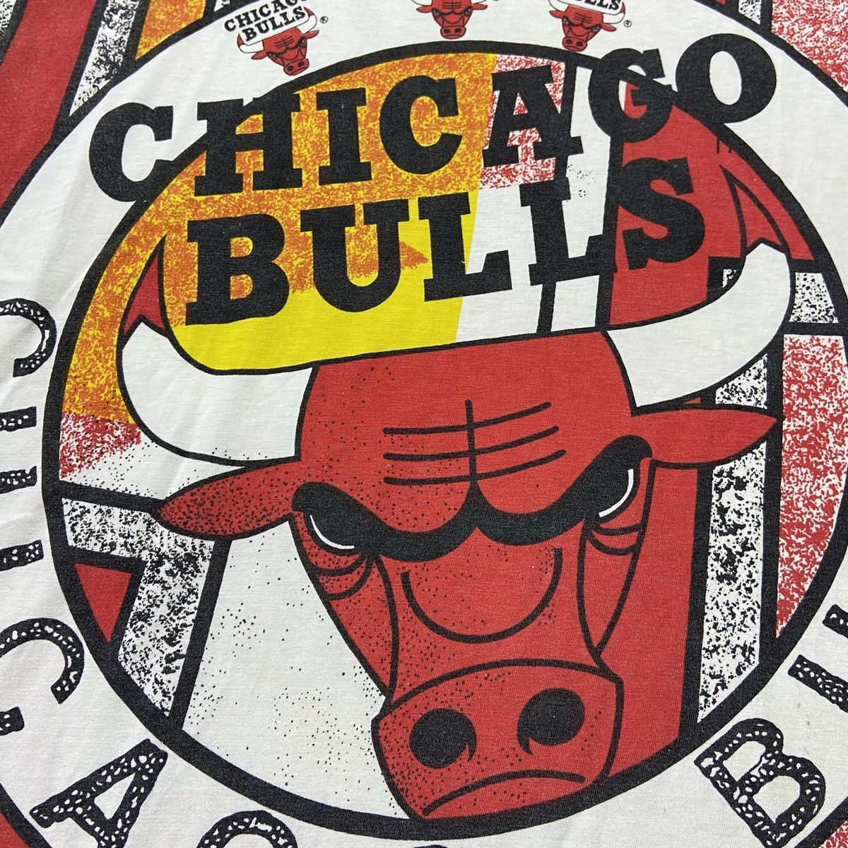 NBA × Vintage Vintage 90s Chicago Bulls All Over Print Single Stitch Tee Size US XL / EU 56 / 4 - 7 Thumbnail