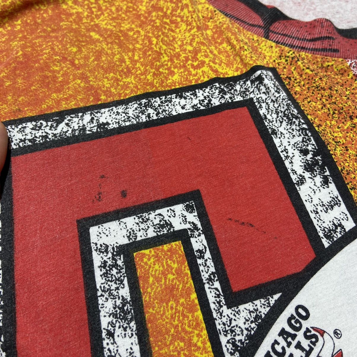 NBA × Vintage Vintage 90s Chicago Bulls All Over Print Single Stitch Tee Size US XL / EU 56 / 4 - 8 Thumbnail