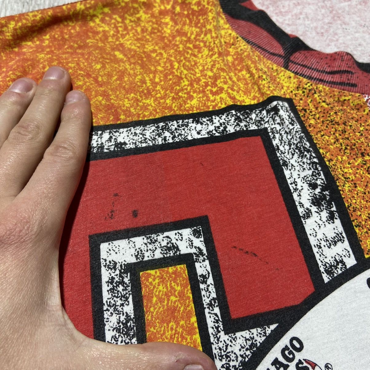 NBA × Vintage Vintage 90s Chicago Bulls All Over Print Single Stitch Tee Size US XL / EU 56 / 4 - 11 Thumbnail