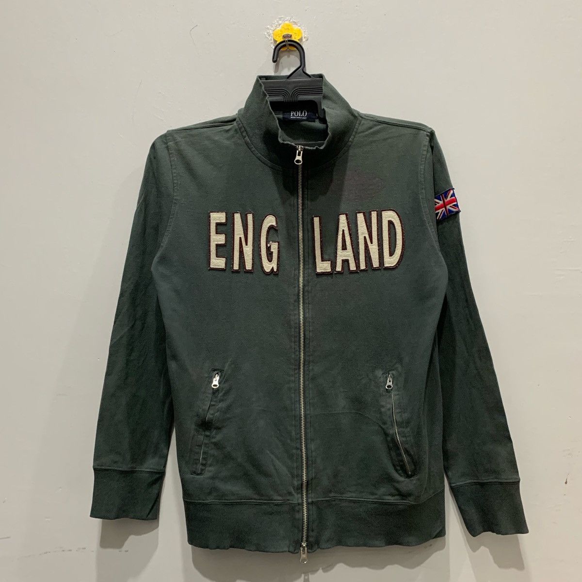 Japanese Brand × Vintage POLO Sweatshirt ENGLAND Spellout Size L Fit M Size US M / EU 48-50 / 2 - 1 Thumbnail