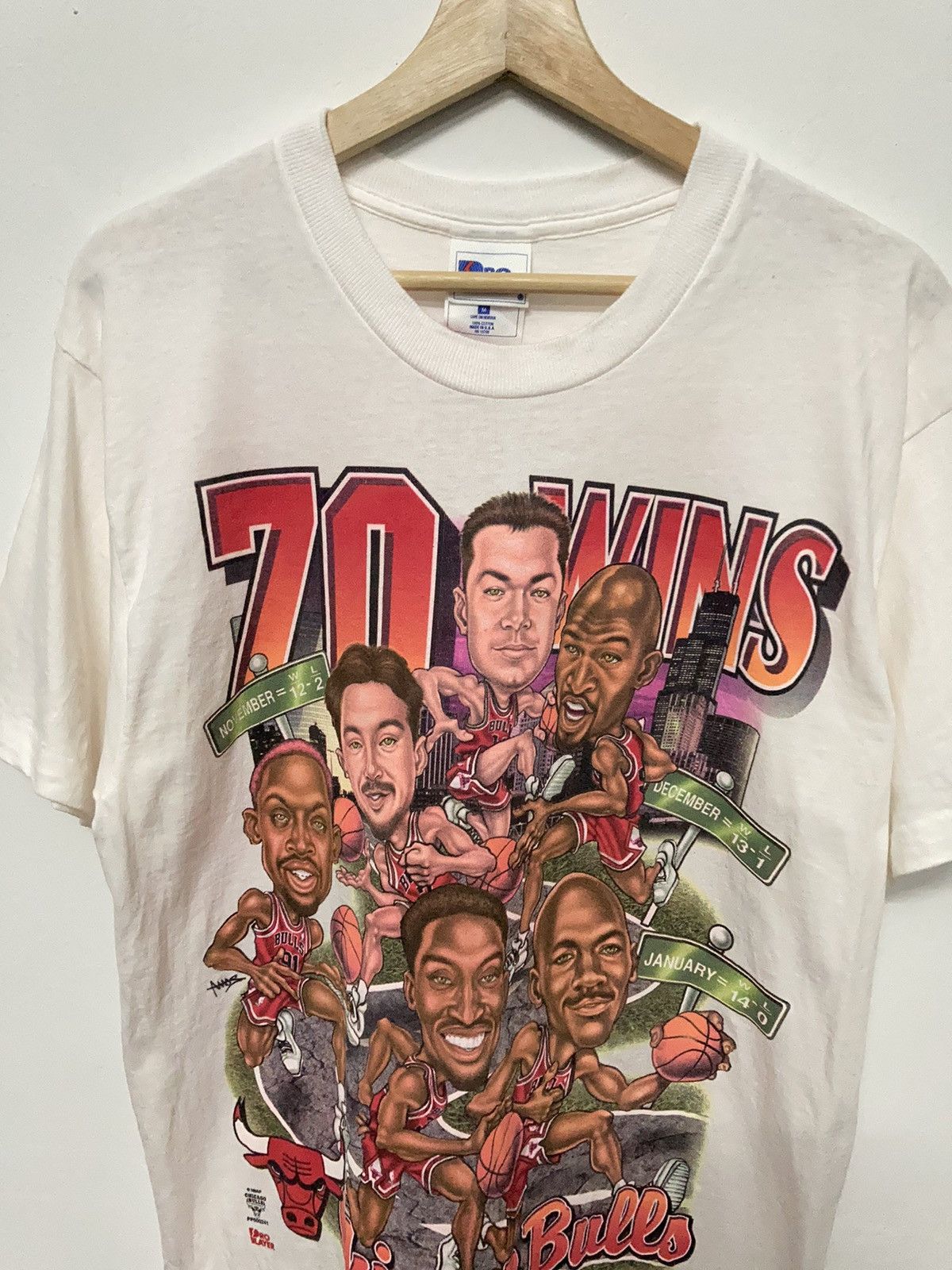 NBA Vintage 90s Chicago Bulls 70 Wins NBA Shirt Size US M / EU 48-50 / 2 - 3 Thumbnail