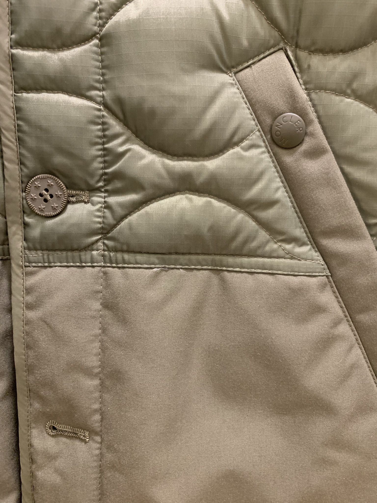 Moncler × Undefeated Iskar Size US L / EU 52-54 / 3 - 3 Thumbnail