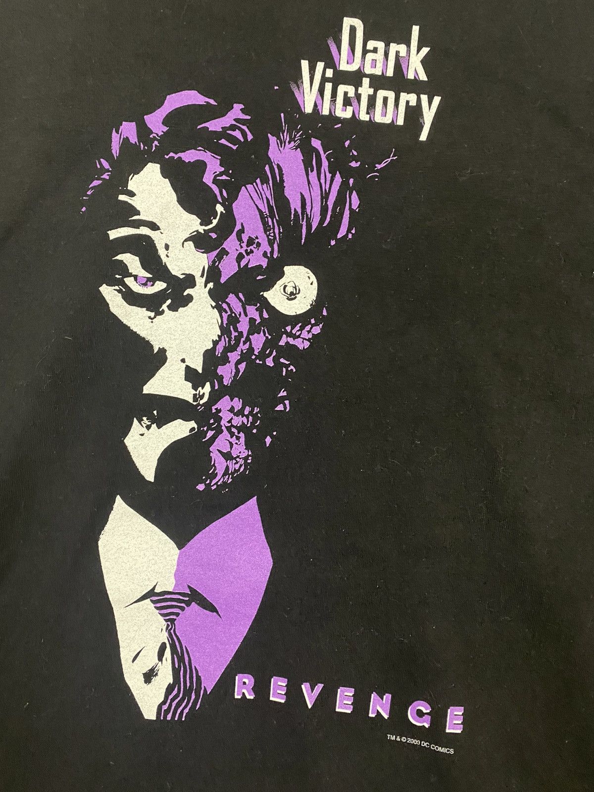 DC Comics vintage 2000 DARK VICTORY revenge batman comic t-shirts Size US XL / EU 56 / 4 - 3 Thumbnail