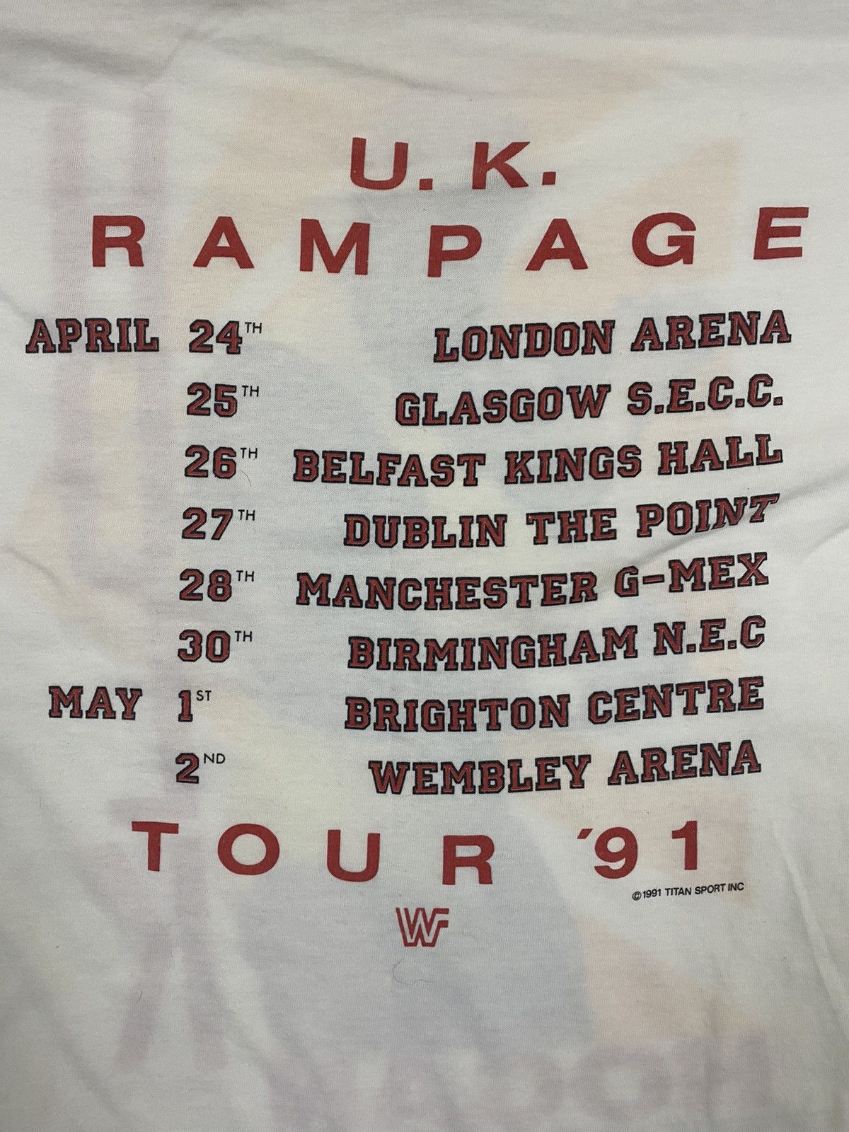 Vintage vintage 1991 HULK HOGAN uk rampage tour wrestling t-shirts Size US L / EU 52-54 / 3 - 7 Thumbnail