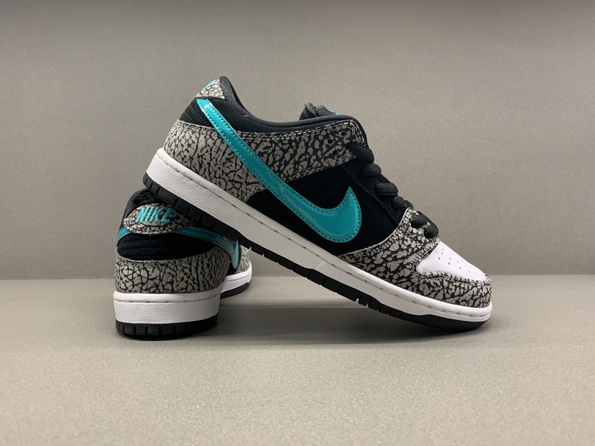 Nike × atmos Nike SB Dunk Low Atmos Elephant Size US 8.5 / EU 41-42 - 6 Thumbnail