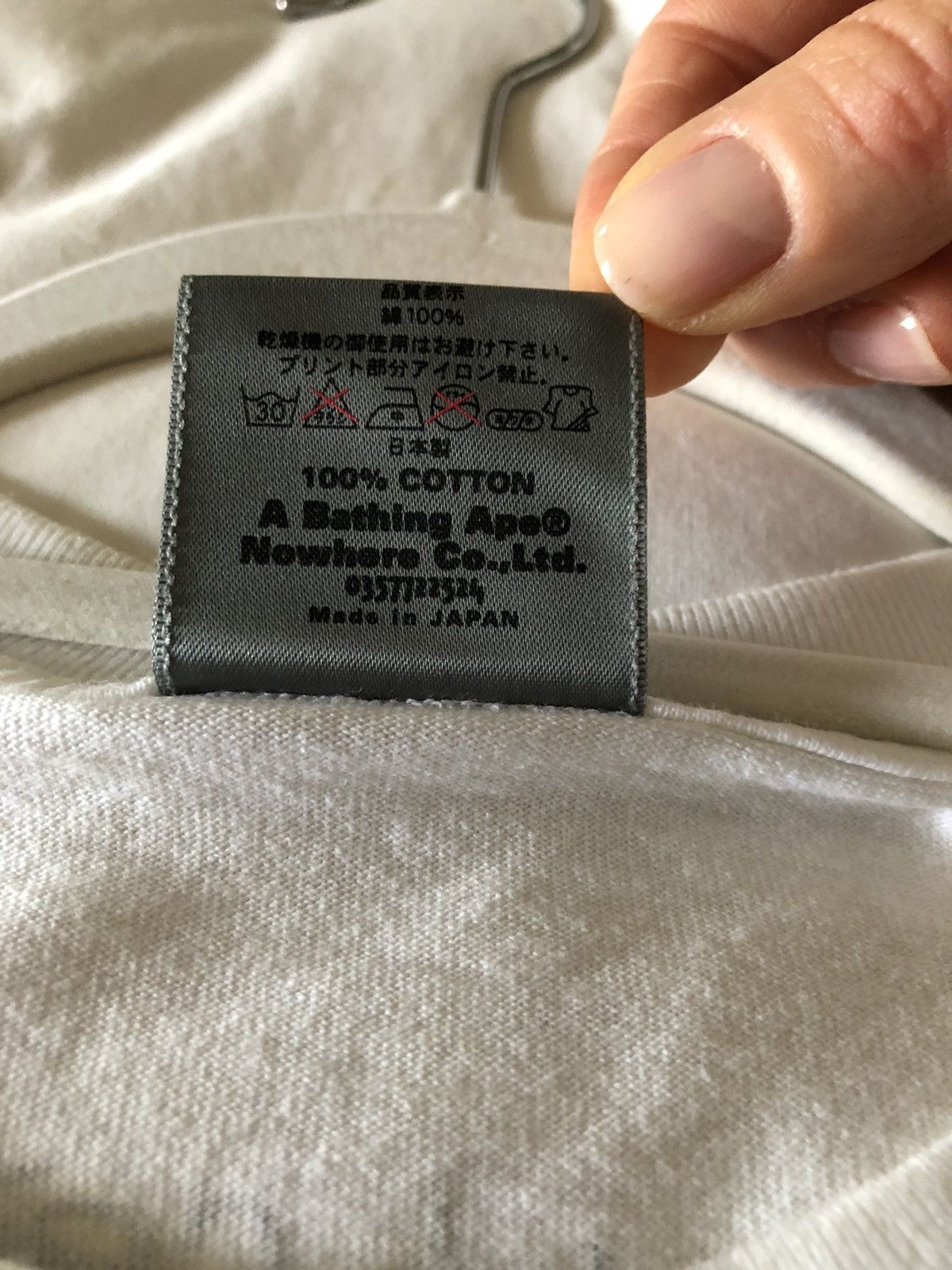 Bape × Kaws Bape kaws photo t shirt Size US M / EU 48-50 / 2 - 5 Thumbnail