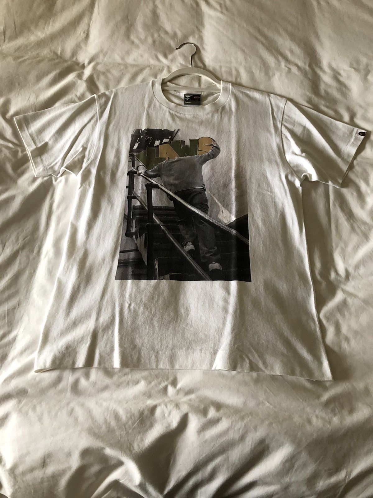 Bape × Kaws Bape kaws photo t shirt Size US M / EU 48-50 / 2 - 1 Thumbnail