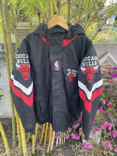 Chicago Bulls NBA Bomber Jacket - Large – Vintage Standards